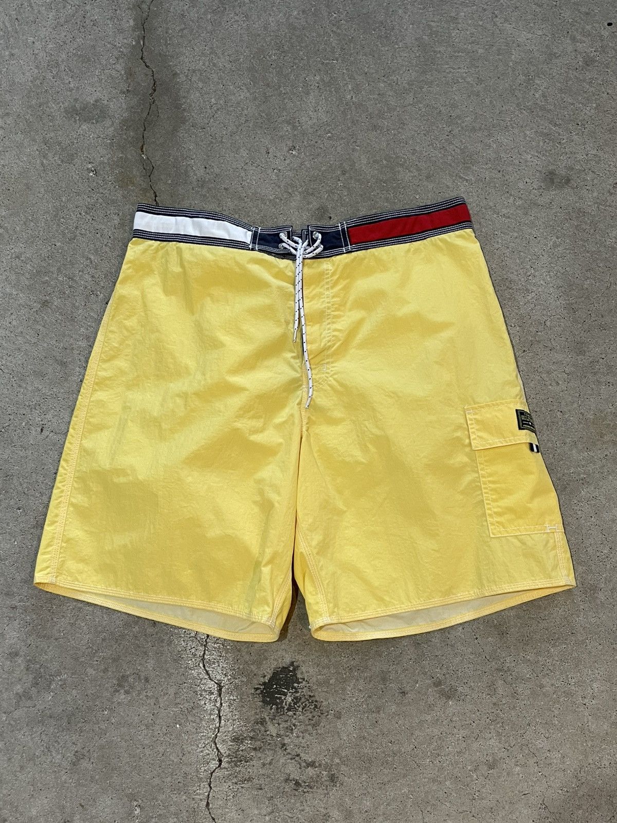 Tommy Hilfiger Early 2000’s Tommy Hilfiger Swim Shorts Size US 34 / EU 50 - 1 Thumbnail