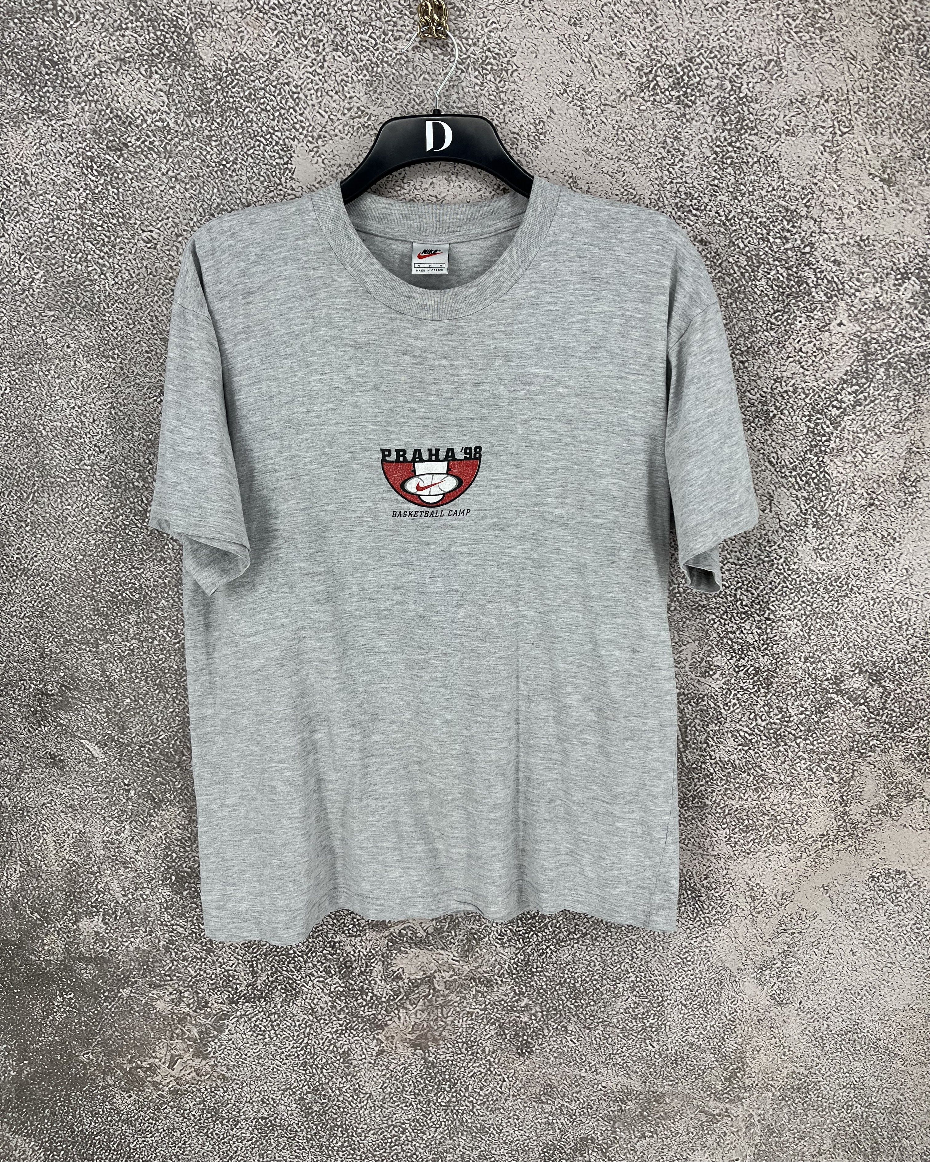 Nike Vintage 90s Praha 98 Basketball Camp T-Shirt M Grey Size US M / EU 48-50 / 2 - 1 Thumbnail