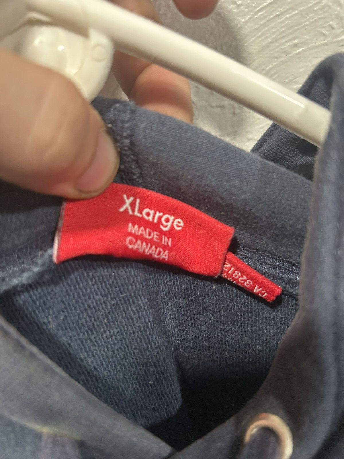 Supreme Supreme Bling Box Logo 2013 Size US XL / EU 56 / 4 - 3 Thumbnail