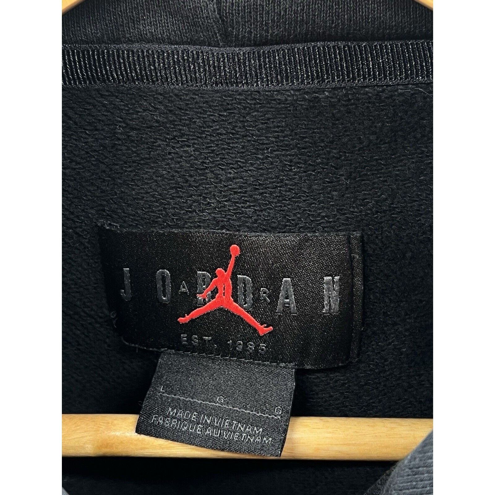 Nike Nike Air Jordan Undefeated Weights Hoodie Black DX6317 010 Size US L / EU 52-54 / 3 - 3 Thumbnail