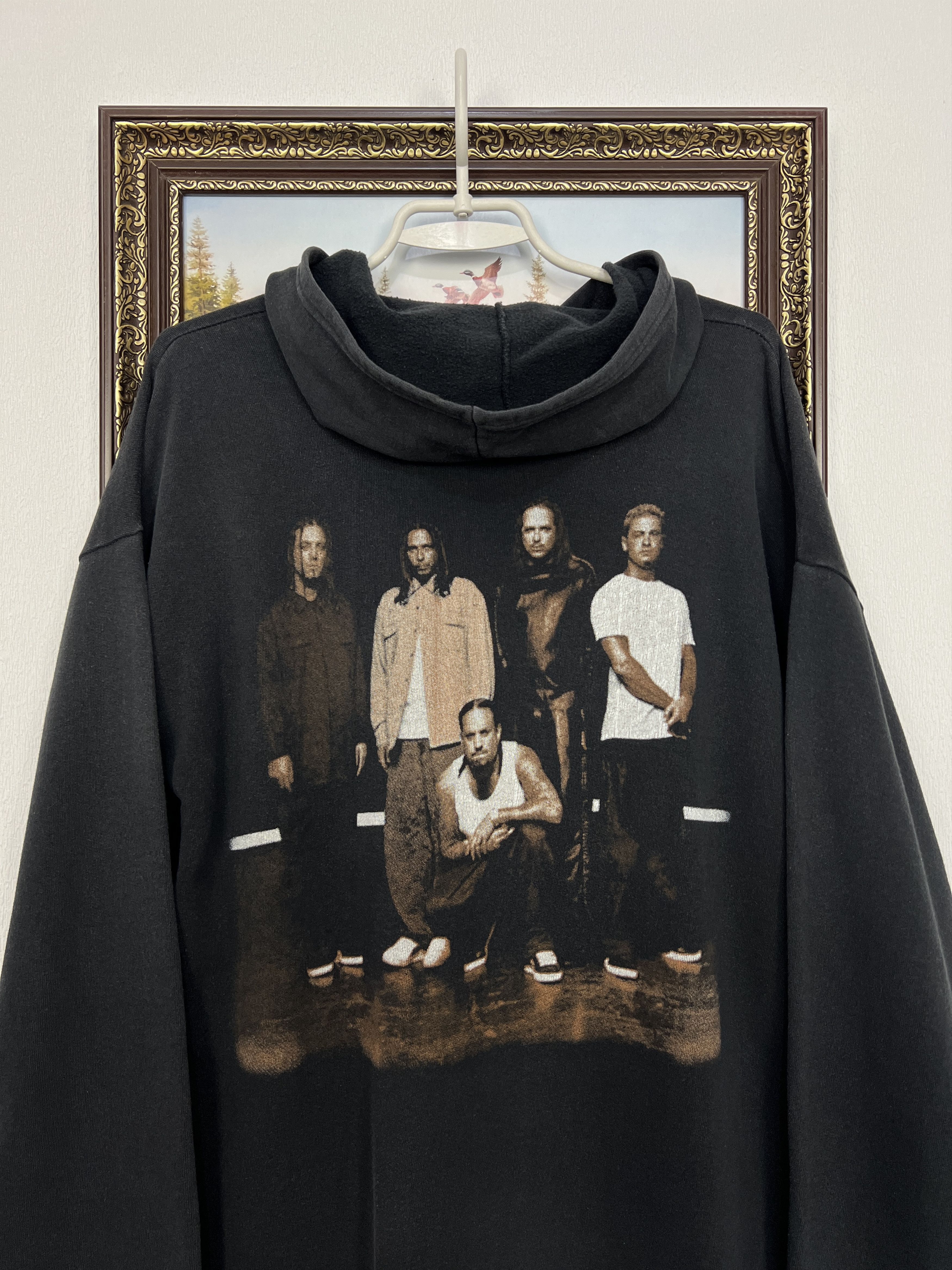 Vintage Vintage Korn Issues Band Hoodie Rare Black Over Print Band Size US L / EU 52-54 / 3 - 9 Thumbnail