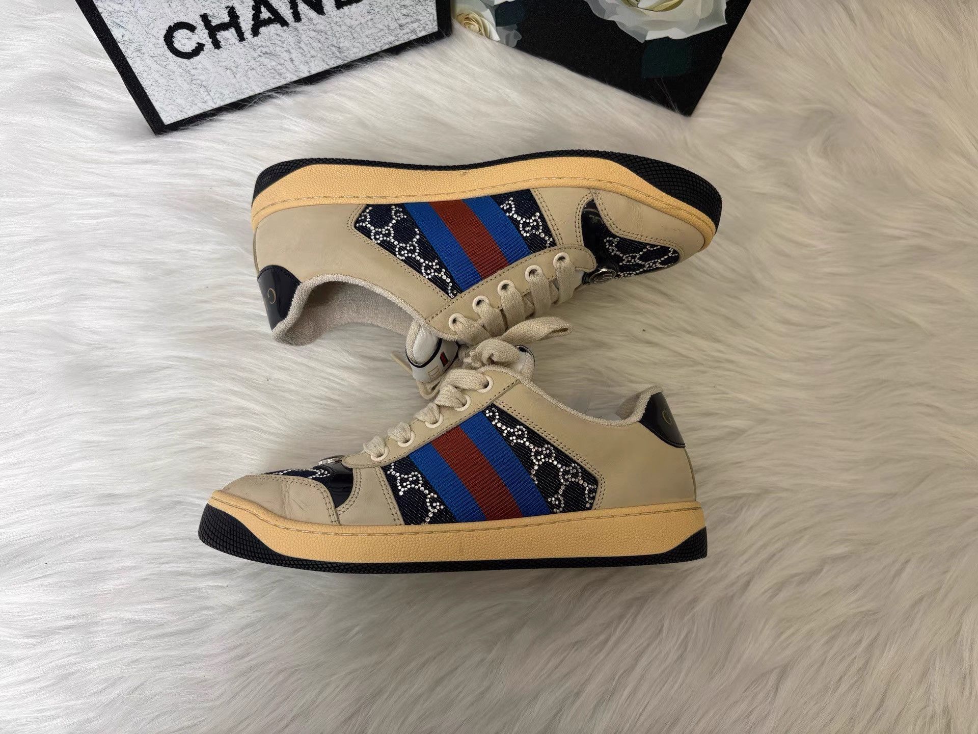 Gucci Gucci Screener Blue-Red Crystal Flat Sneakers K36 Size US 5 / IT 35 - 7 Thumbnail