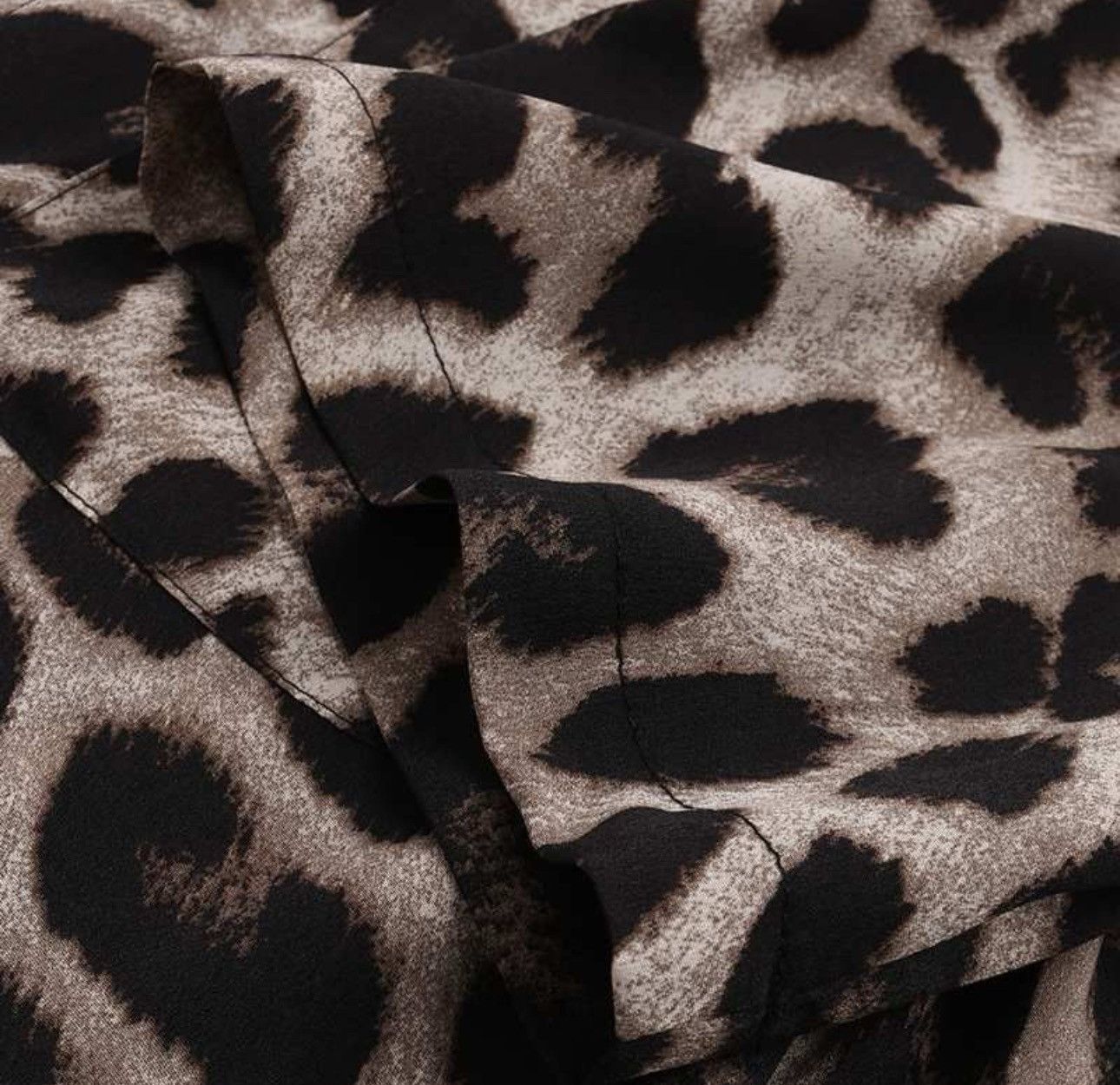 Japanese Brand × Vintage Leopard Print Lapel Summer Shirt Size US XXL / EU 58 / 5 - 3 Thumbnail