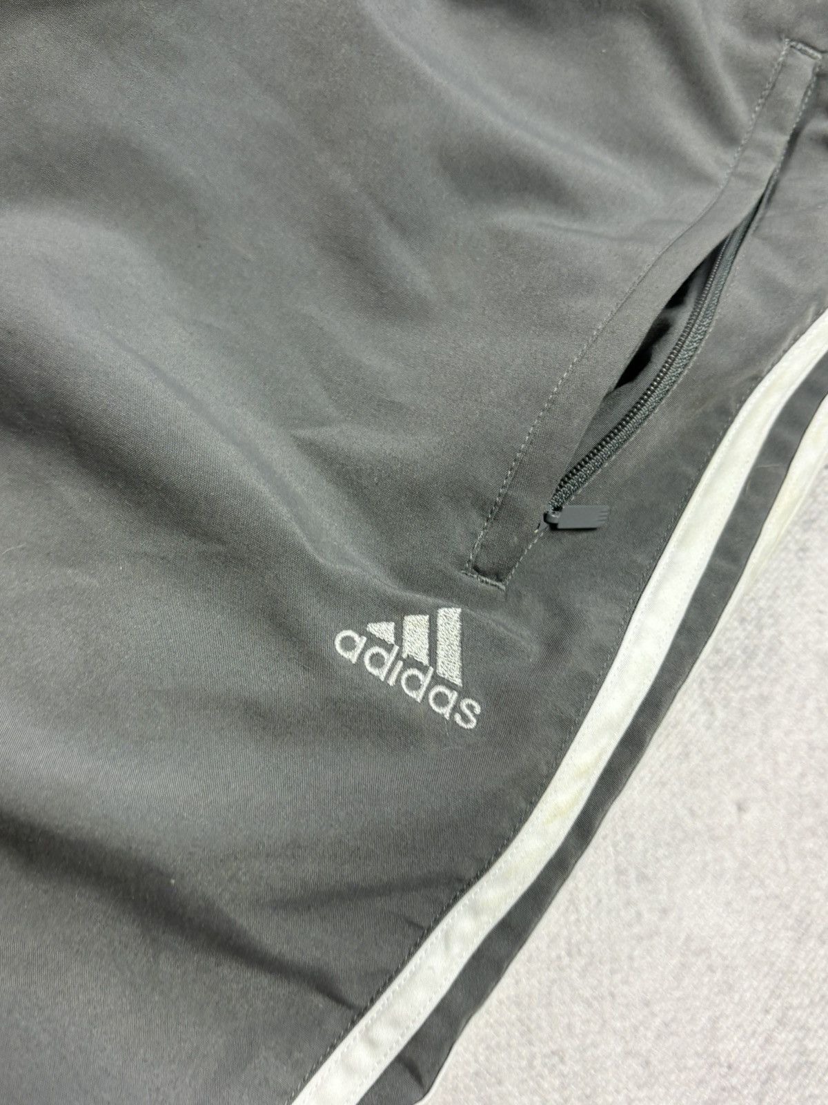Adidas Vintage Ultra Baggy Adidas track pants retro wide baggy Size US 35 - 6 Thumbnail