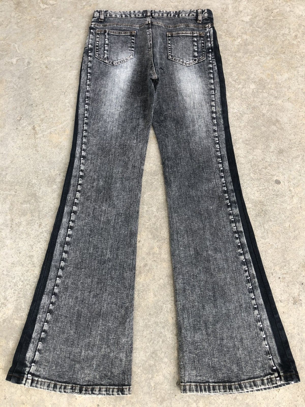 If Six Was Nine Japanese Nouvo Flared Jeans Distressed Jeans Size US 30 / EU 46 - 2 Thumbnail