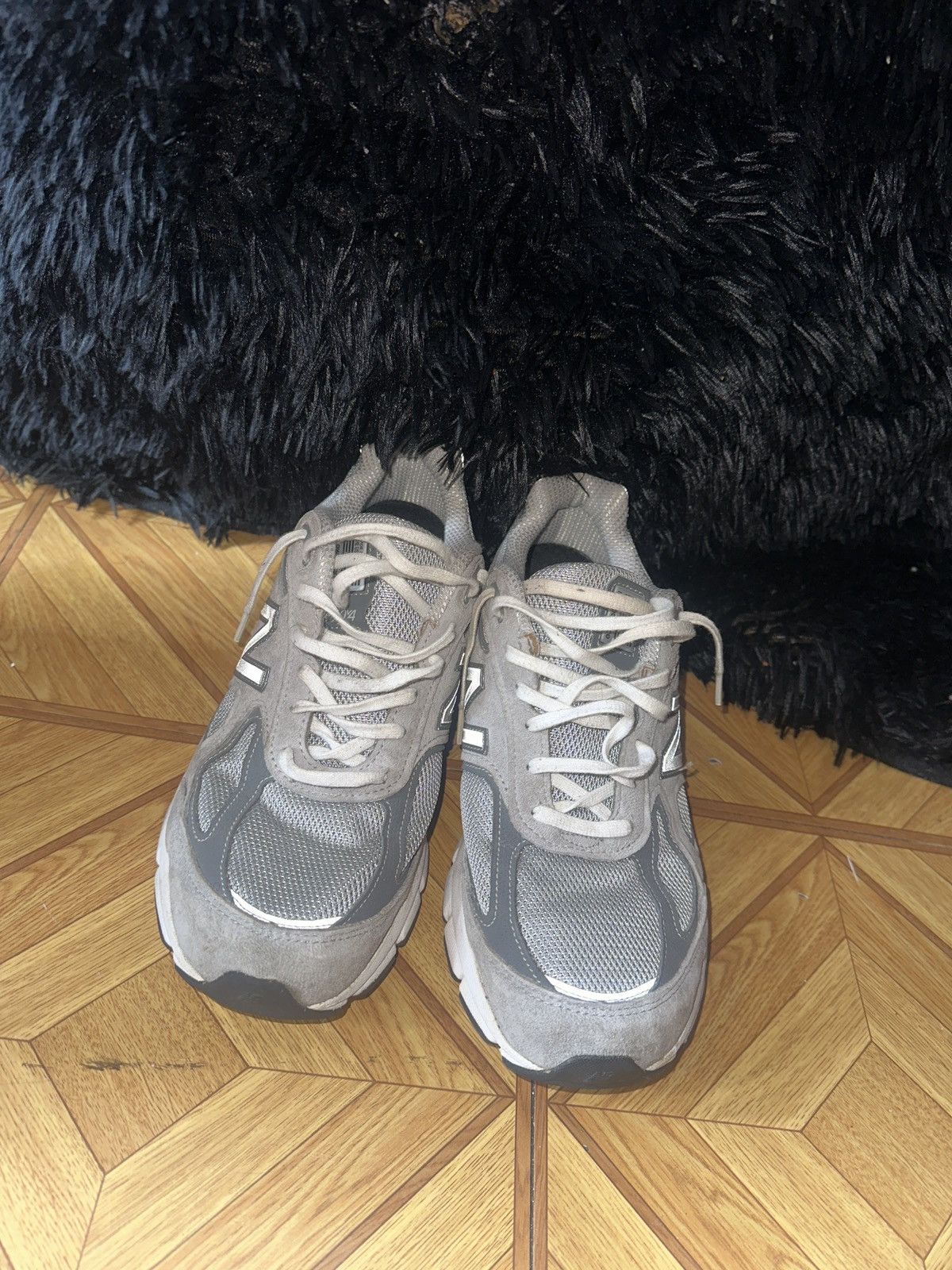 New Balance New Balance 990v4 Grey Size US 9.5 / EU 42-43 - 2 Thumbnail