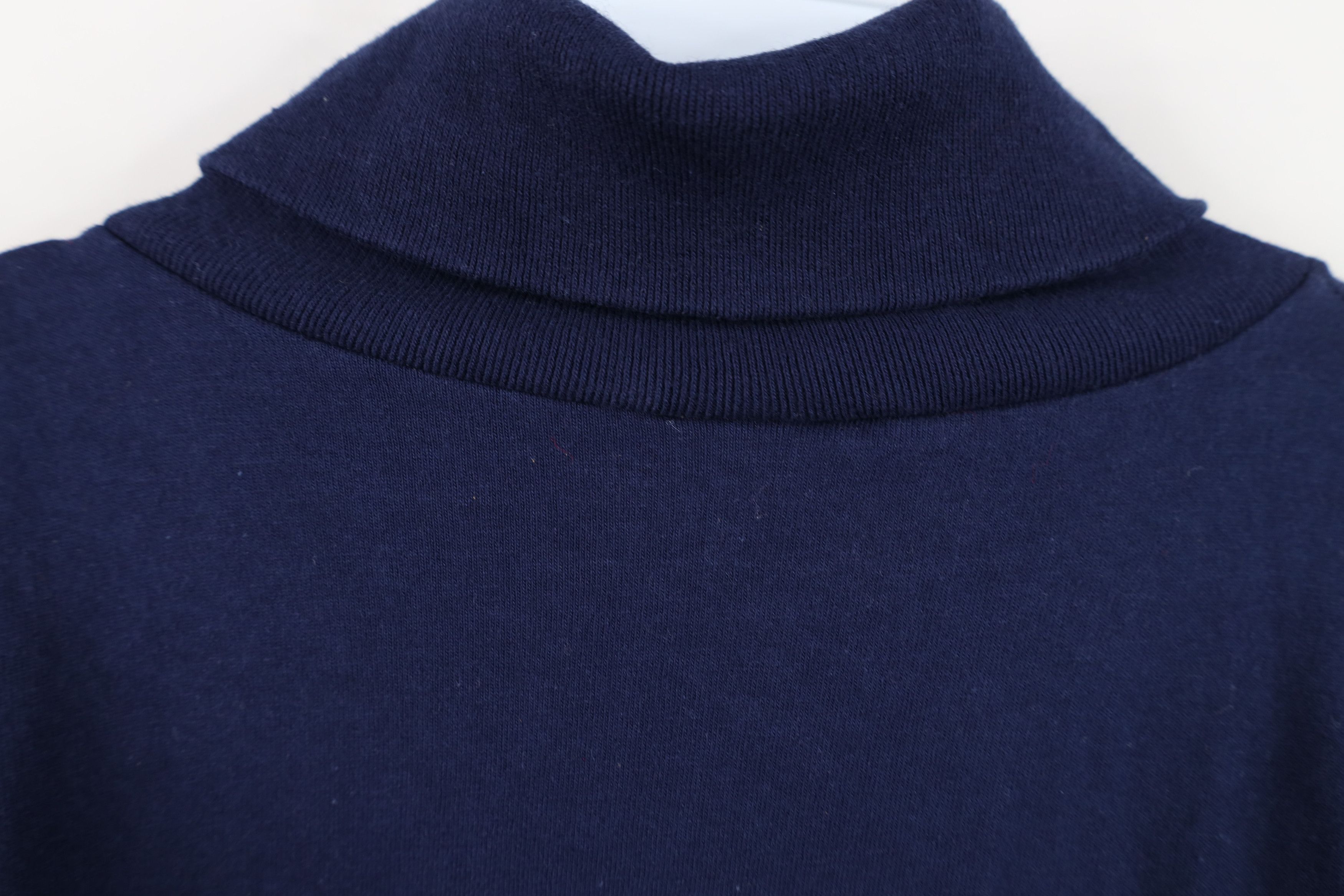 Vintage Vintage 90s University of Toledo Turtleneck T-Shirt Blue USA Size US L / EU 52-54 / 3 - 10 Thumbnail