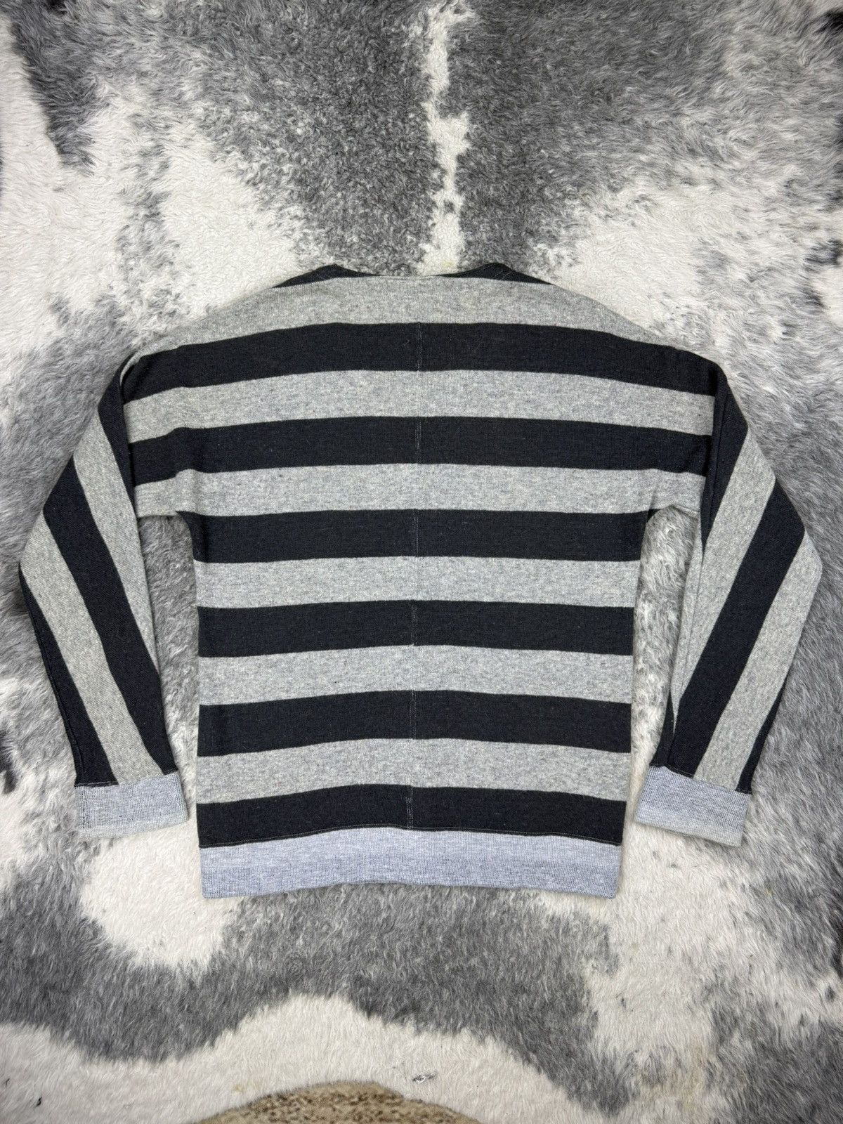 Final Home 90’s RARE Issey Miyake FINAL HOME "Prison Stripes" Cardigan Size US S / EU 44-46 / 1 - 18 Thumbnail