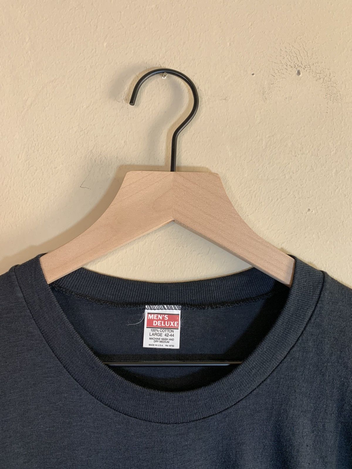 Band Tees × Vintage *RARE* Vintage 1984 Yes World Tour Single Stitch Band Shirt Size US L / EU 52-54 / 3 - 7 Thumbnail