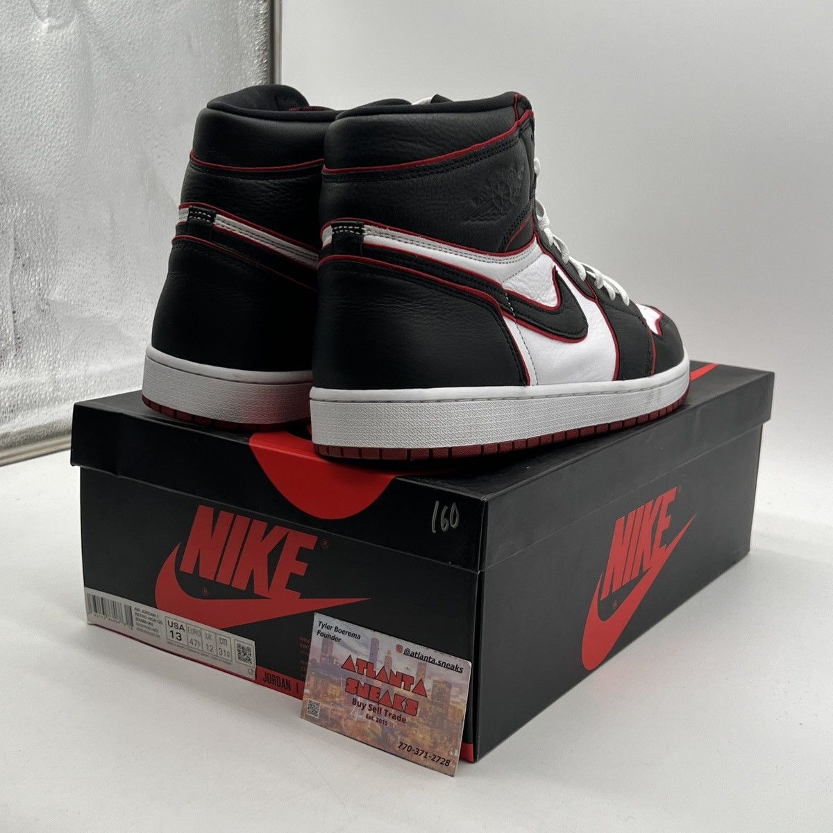 Jordan Brand Air Jordan 1 high bloodline Size US 13 / EU 46 - 5 Thumbnail