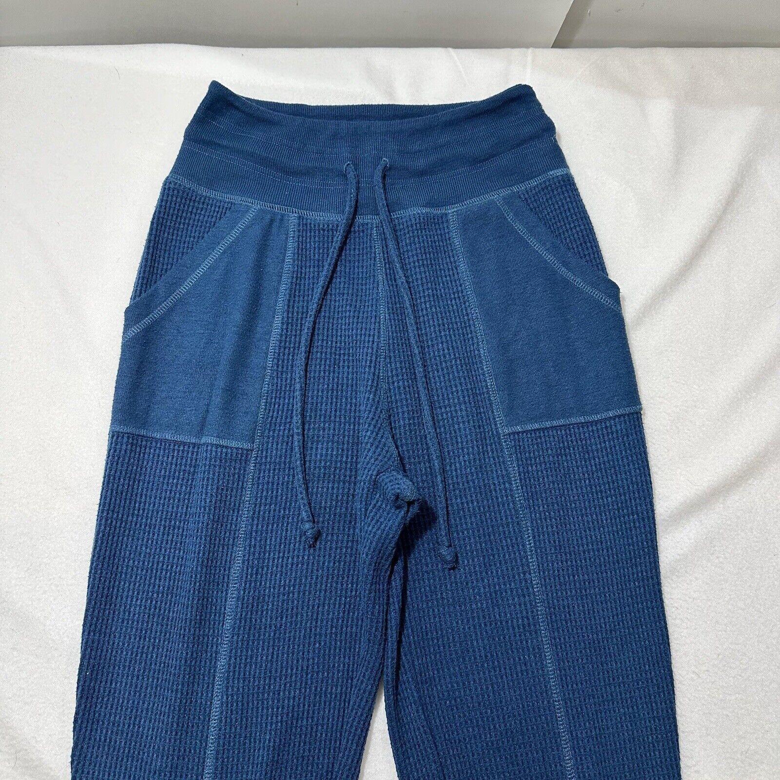 & Other Stories Out From Under Urban Outfitters Small Waffle Knit Joggers Size 28" / US 6 / IT 42 - 2 Thumbnail