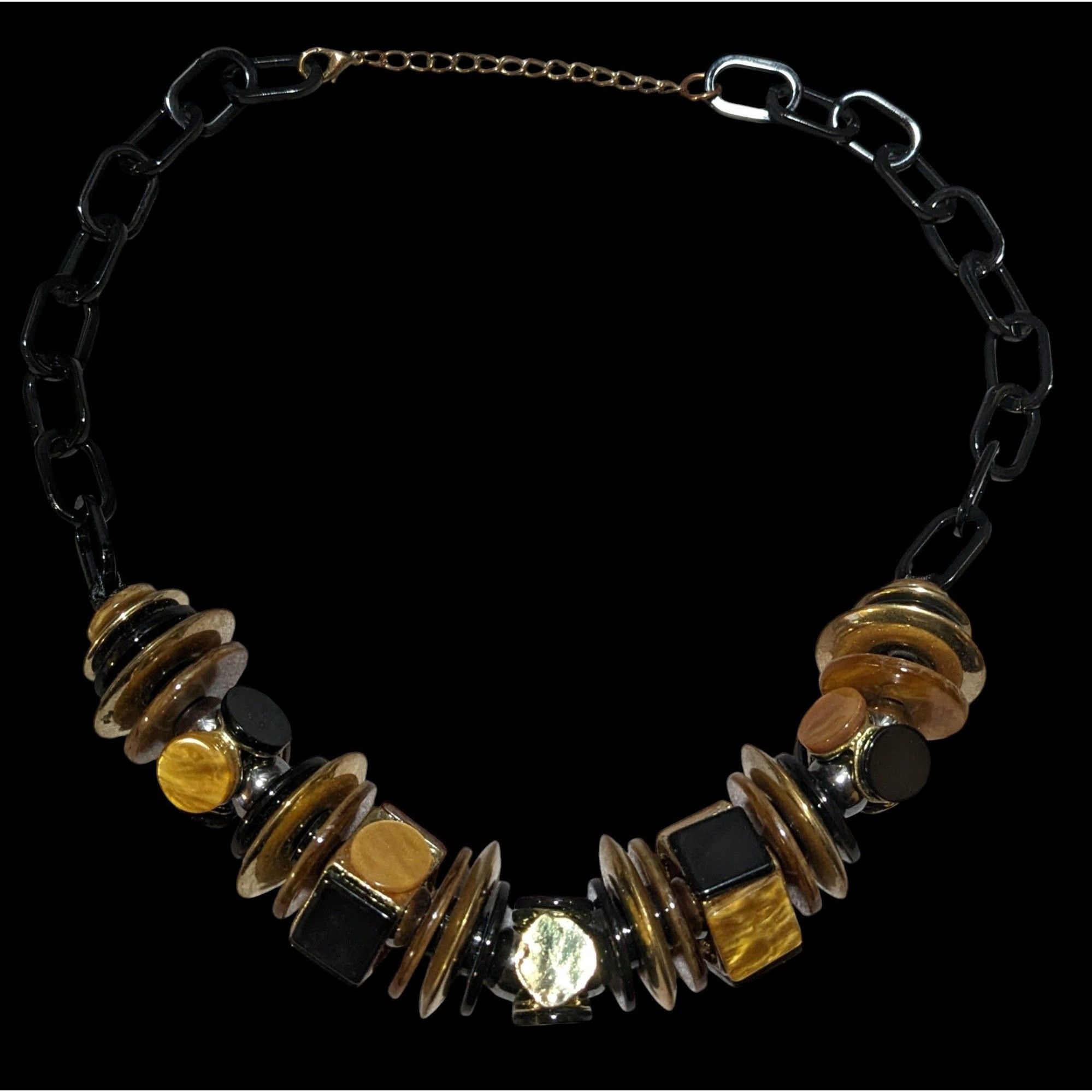 Other Chunky Glam Black And Gold Shell Disc Abstract Necklace Size ONE SIZE - 1 Thumbnail