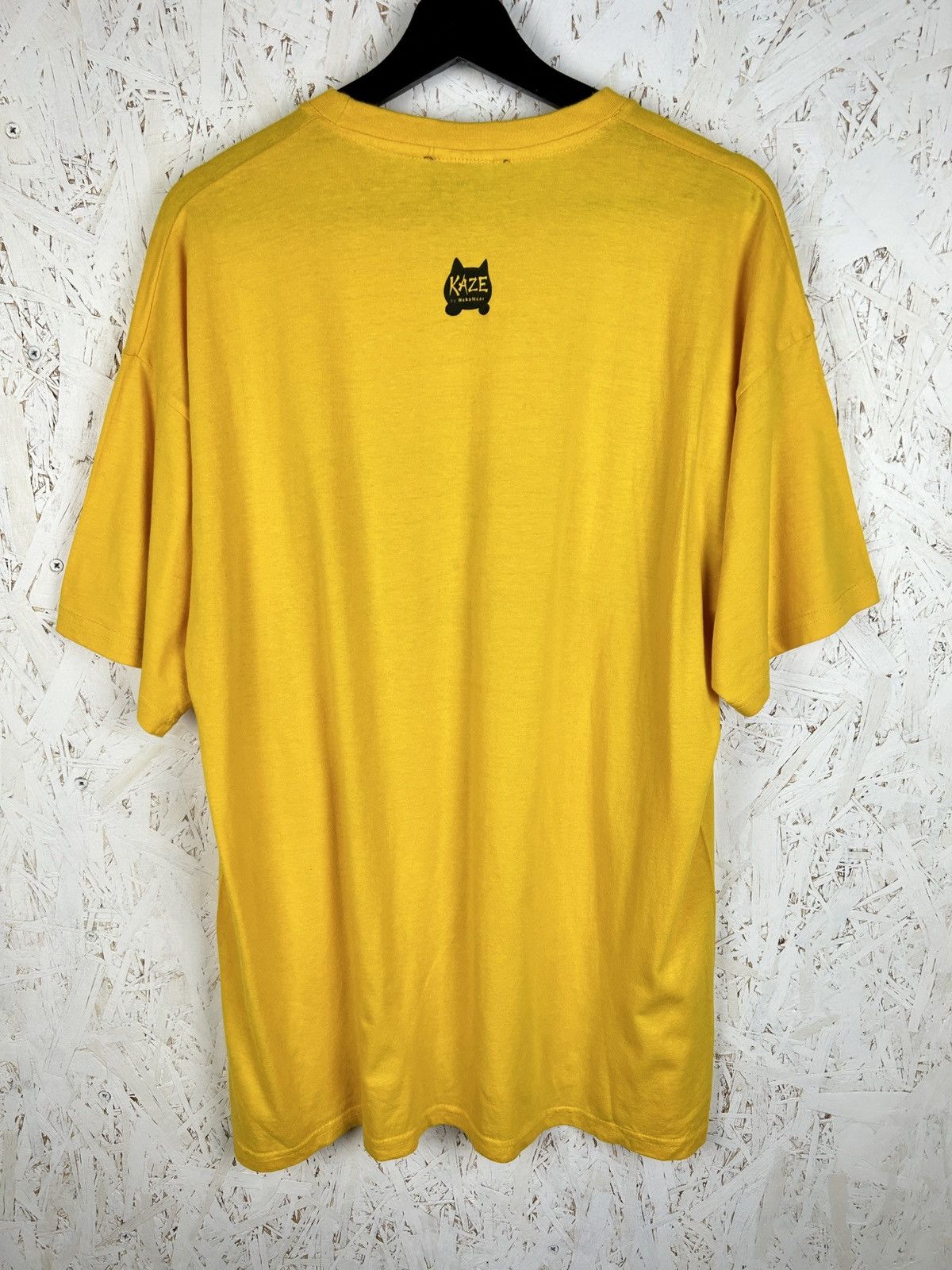 Anime 00s Vintage Chobits Anime Hideki Motsuwa T-Shirt Yellow XL Size US XL / EU 56 / 4 - 7 Thumbnail