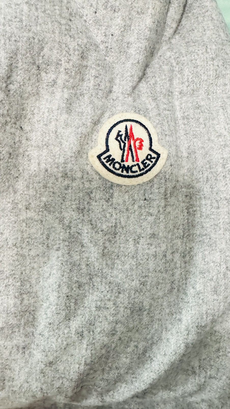 Moncler Moncler white Tarentaise Down Jacket sz. M Size M / US 6-8 / IT 42-44 - 3 Thumbnail