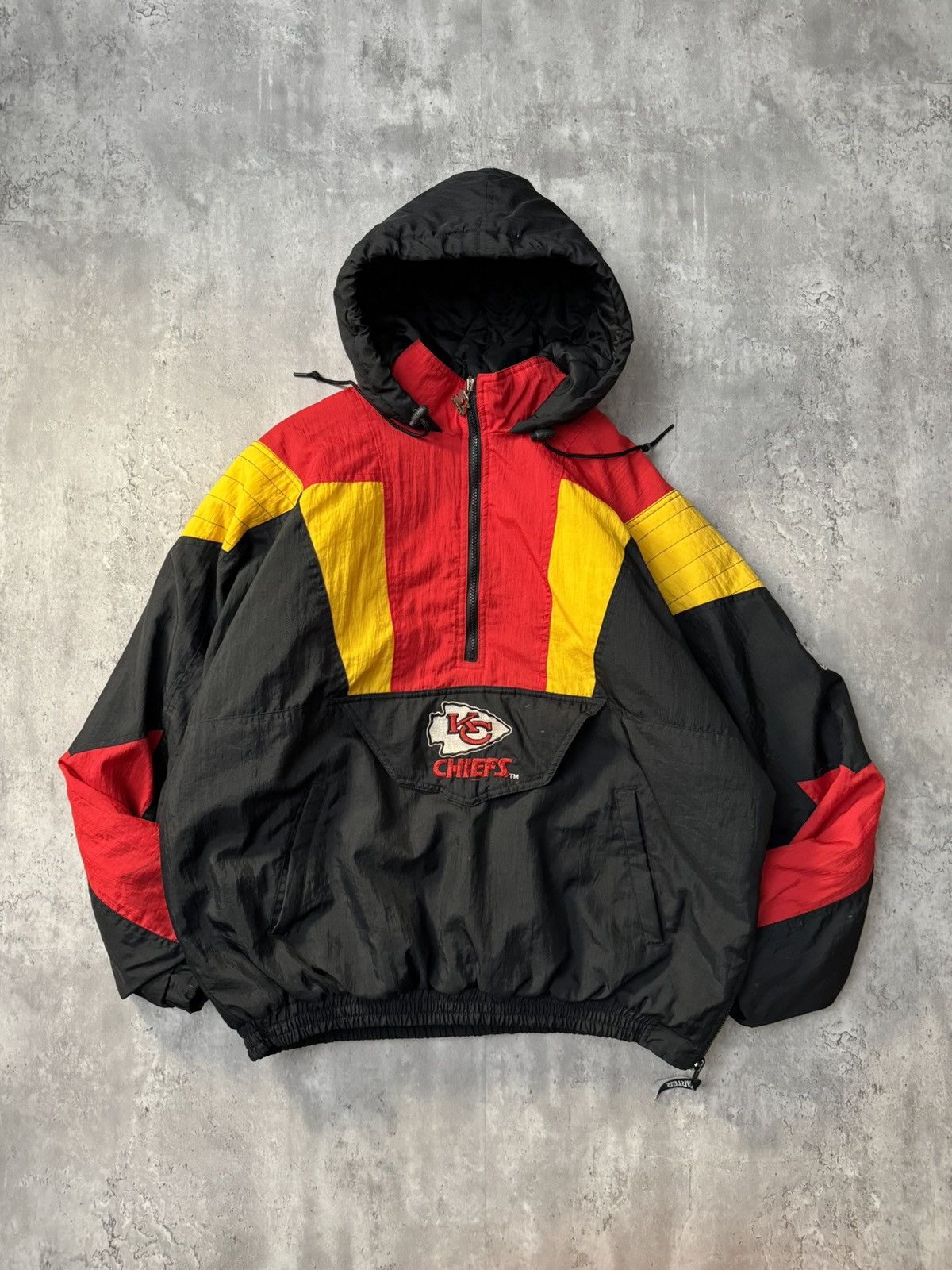 image of Vintage Starter Chiefs Puffer Coat in Red, Men's (Size XL)