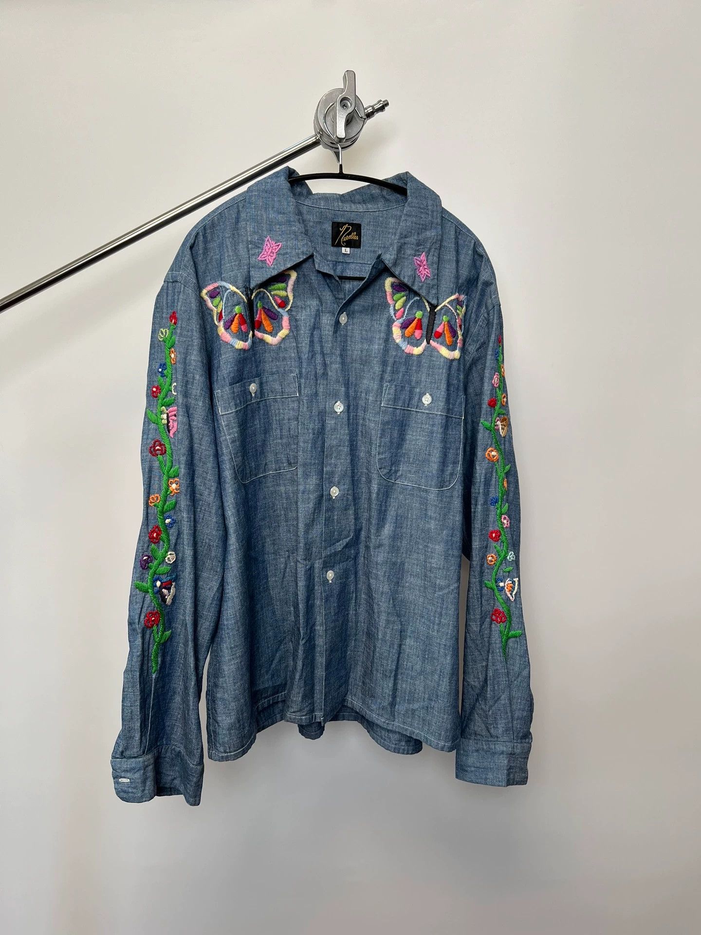 Other NEEDLES 24SS Indian Butterfly Embroidery Denim Shirt L Size L / US 10 / IT 46 - 1 Thumbnail
