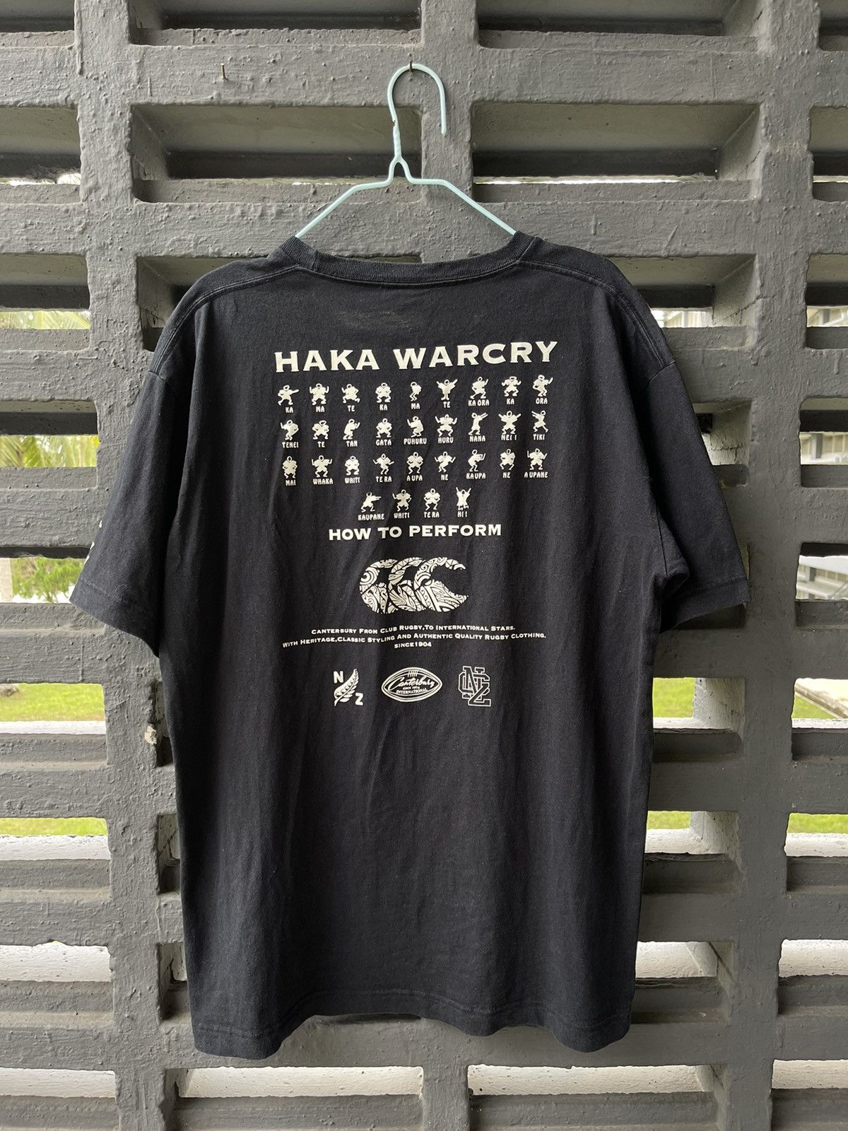 Canterbury of New Zealand × Vintage Canterburry Haka warcry t-shirt Size US L / EU 52-54 / 3 - 2 Thumbnail