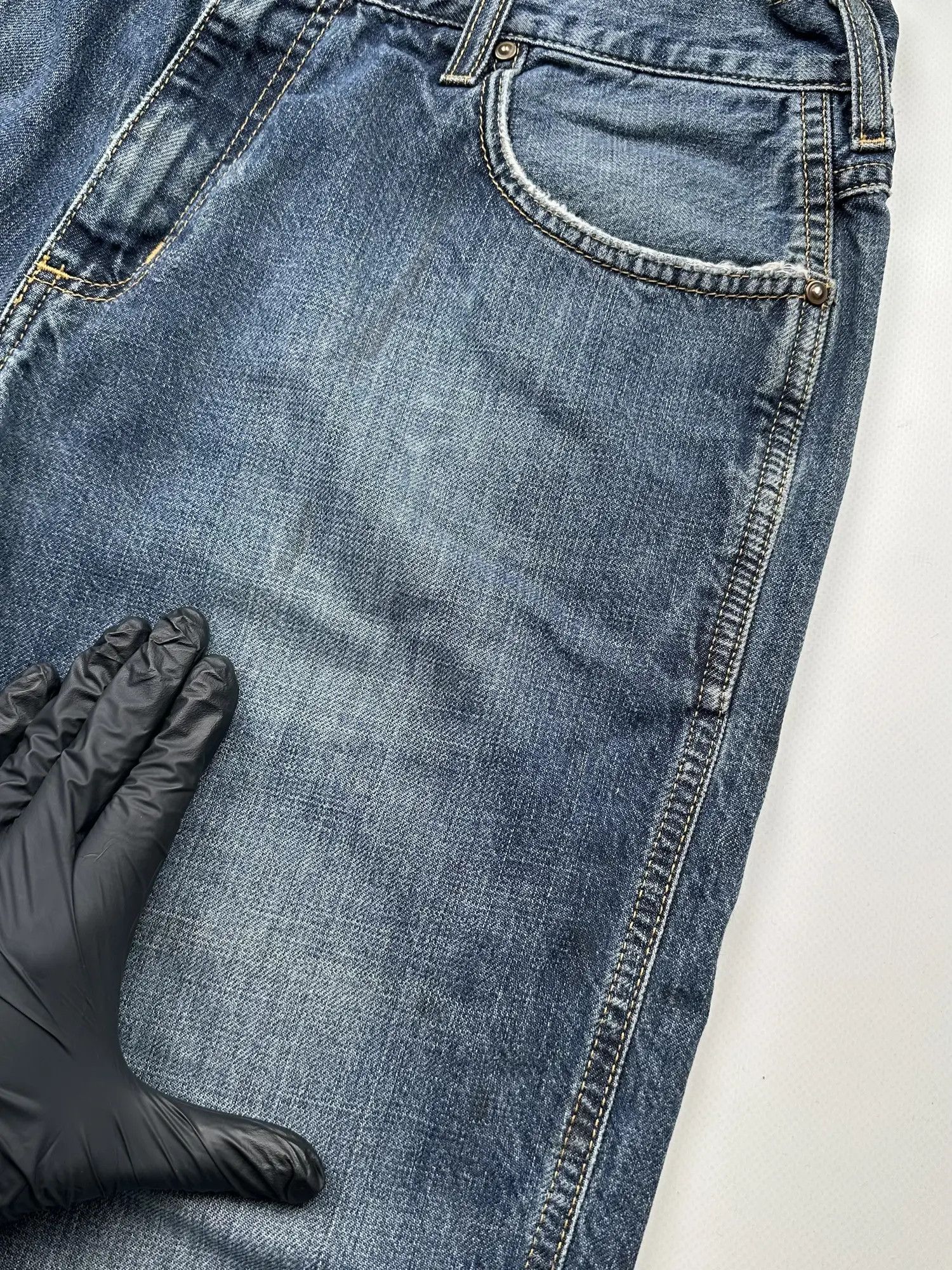 Carhartt Carhartt Vintage Wide Jeans (243) Size US 31 - 7 Thumbnail