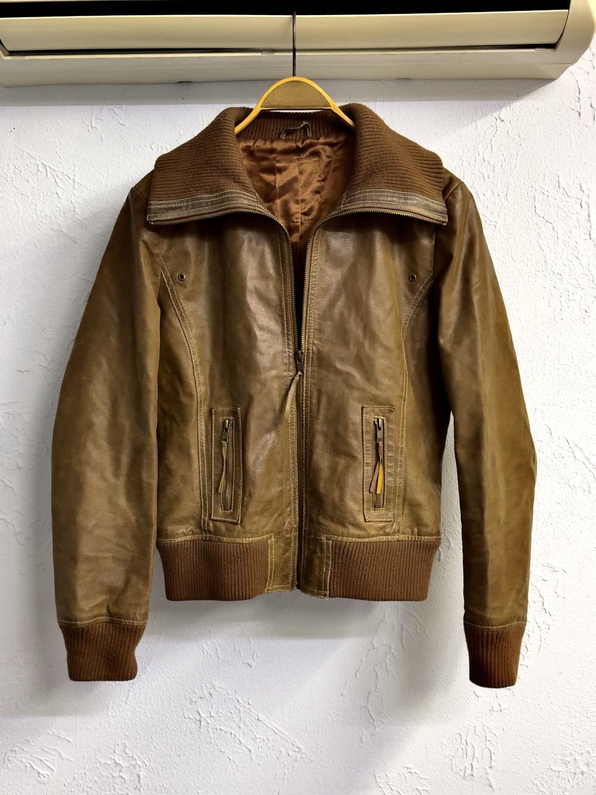 Undercover Vintage Stoned Leather Big Neck Jacket Size US S / EU 44-46 / 1 - 2 Thumbnail