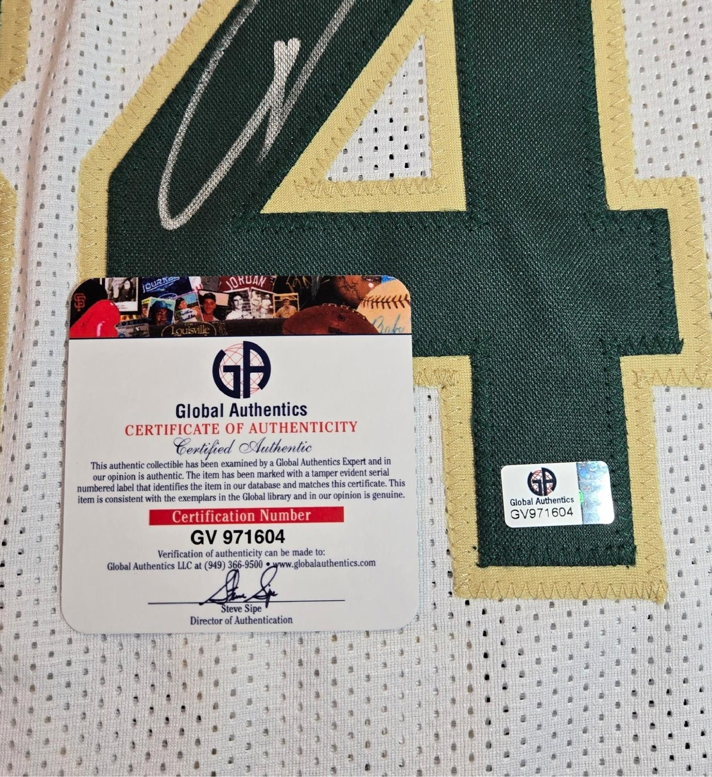 Other Giannis Antetokounmpo Milwaukee Bucks Jersey With COA Size ONE SIZE - 4 Thumbnail
