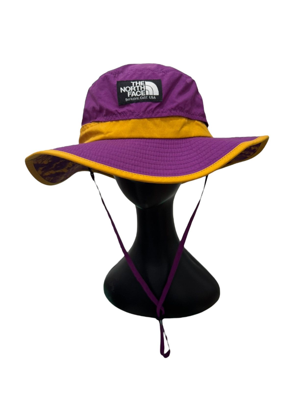The North Face THE NORTH FACE BERKELEY CALIFORNIA USA OUTDOOR BUCKET HAT Size ONE SIZE - 1 Thumbnail