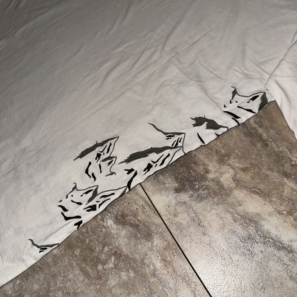 Staple Staple Pigeon World Is Yours 1997 Mountain Tee XL NWT Size US XL / EU 56 / 4 - 5 Thumbnail