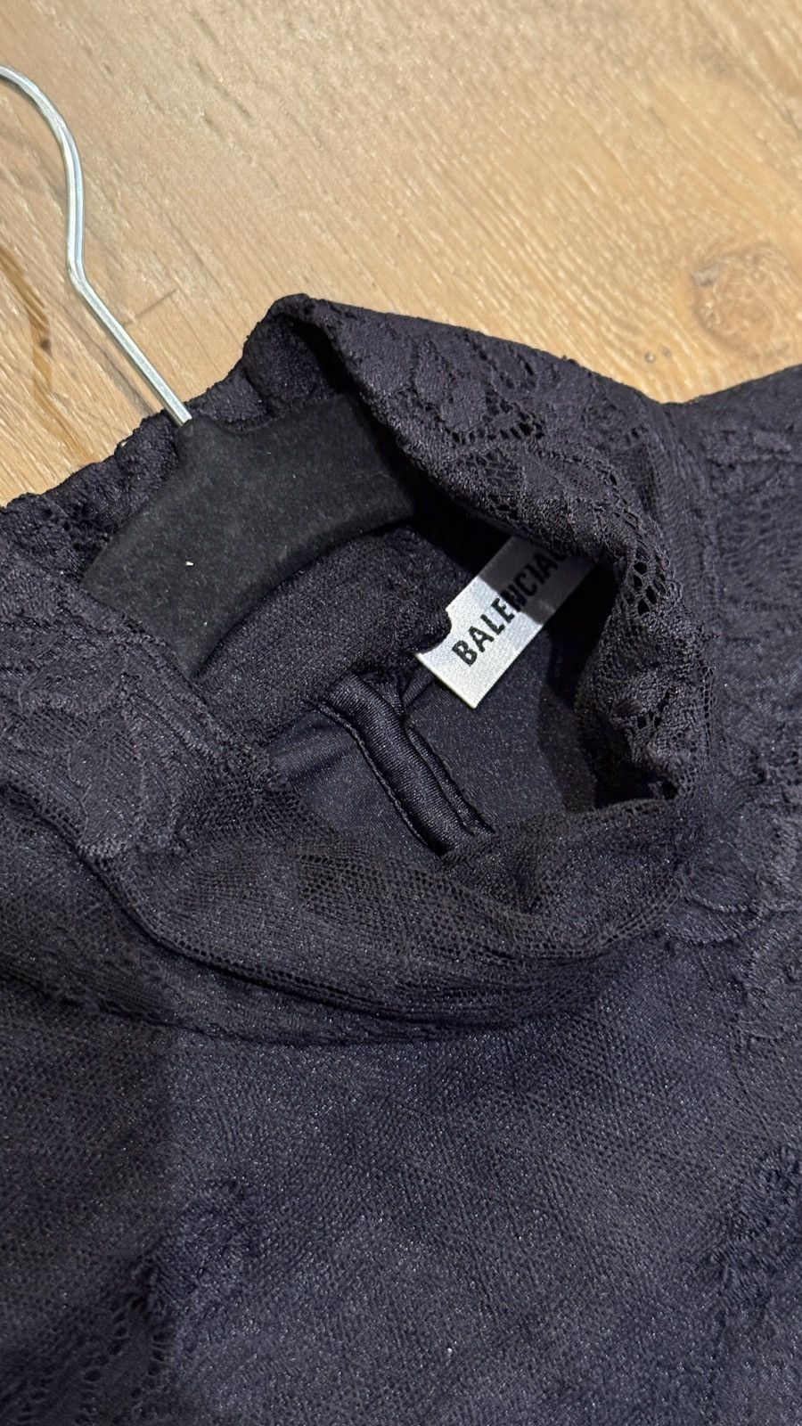 Balenciaga BALENCIAGA floral jacquard lace top Size XS / US 0-2 / IT 36-38 - 7 Thumbnail