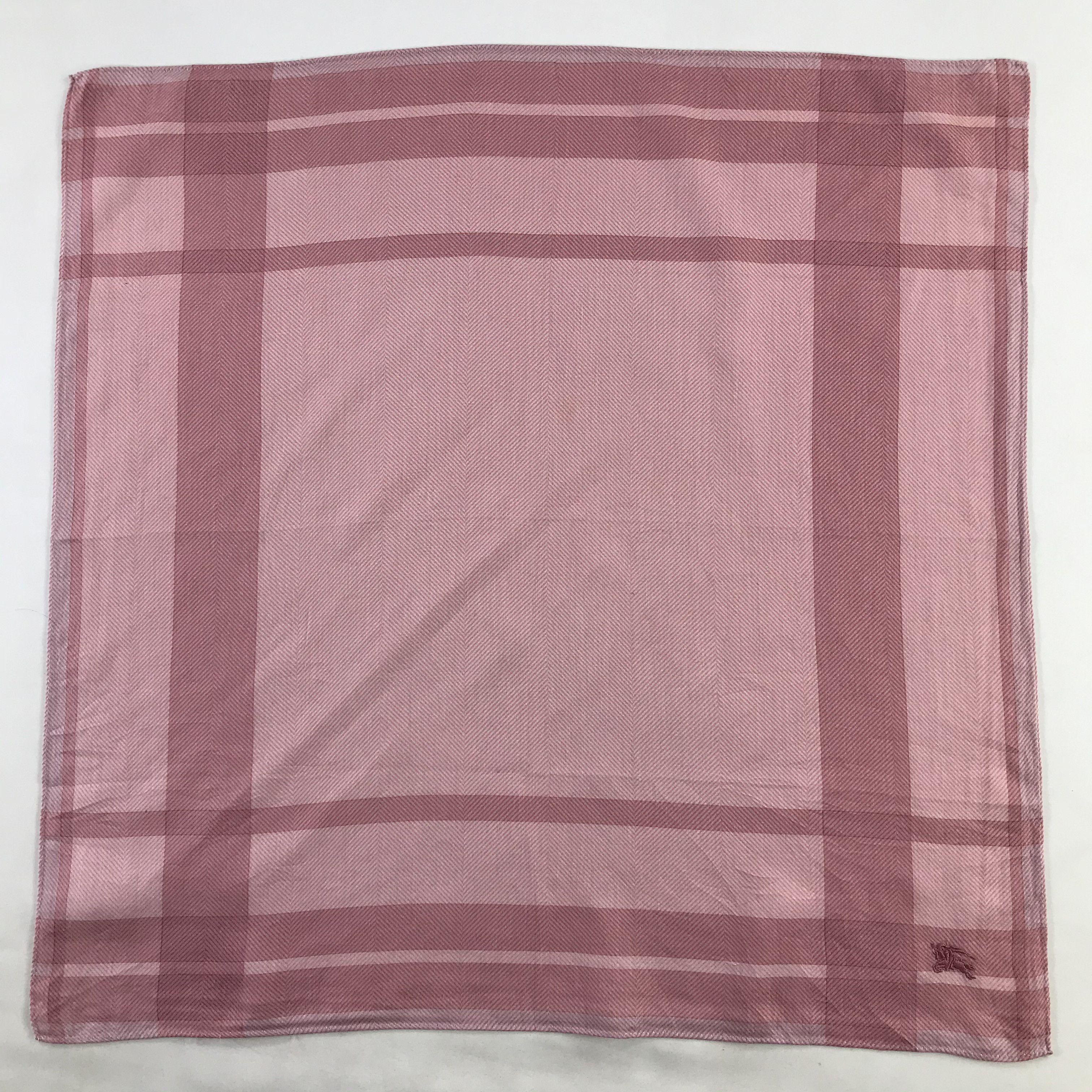 Burberry × Vintage Burberry Bandana / Handkerchief / Neckerchief - S1037 Size ONE SIZE - 1 Thumbnail