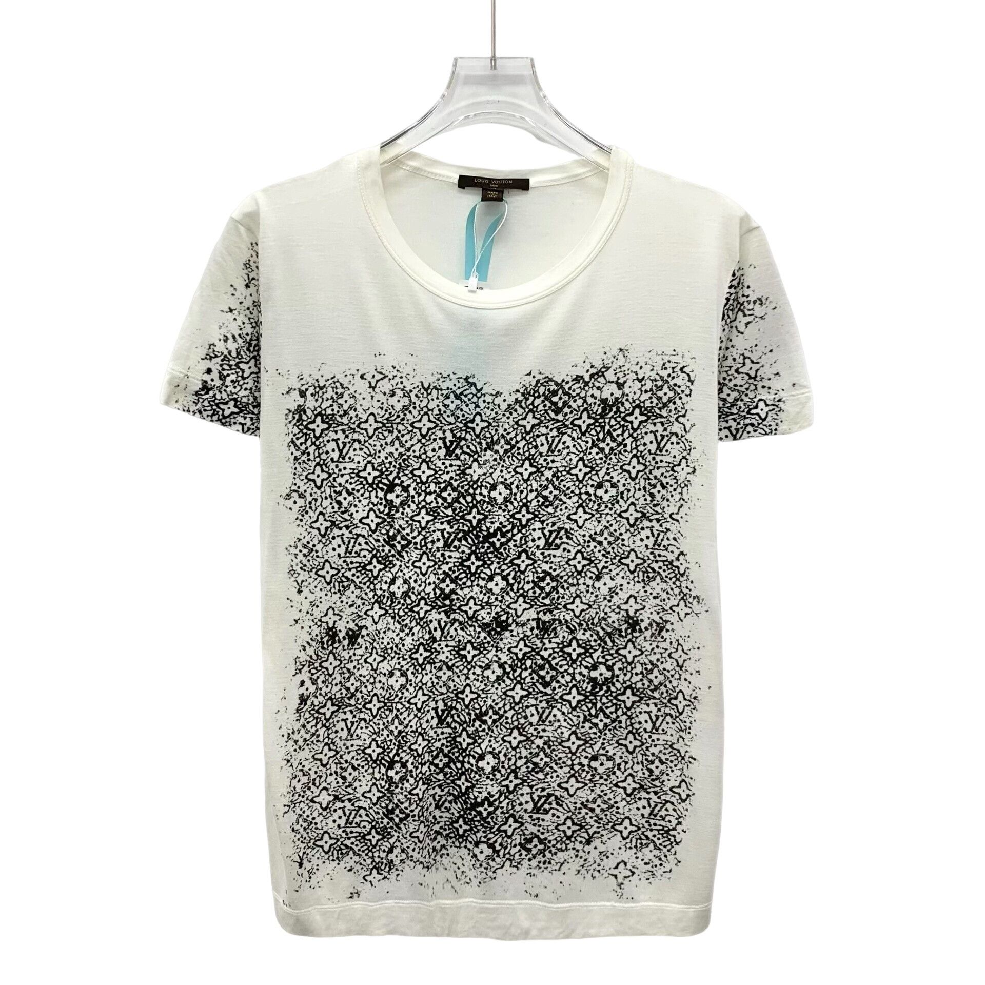Louis Vuitton Louis Vuitton Monogram Print T-Shirt M Size M / US 6-8 / IT 42-44 - 1 Thumbnail