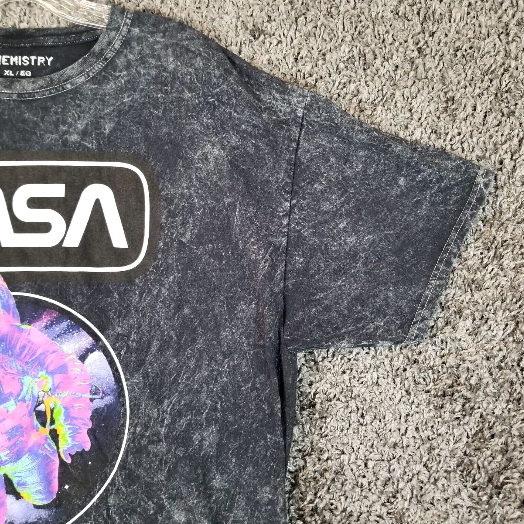 NASA NASA Multicolored Astronaut Chemistry Mens Short Sleeve Black T-Shirt Adult XL Size US XL / EU 56 / 4 - 4 Thumbnail