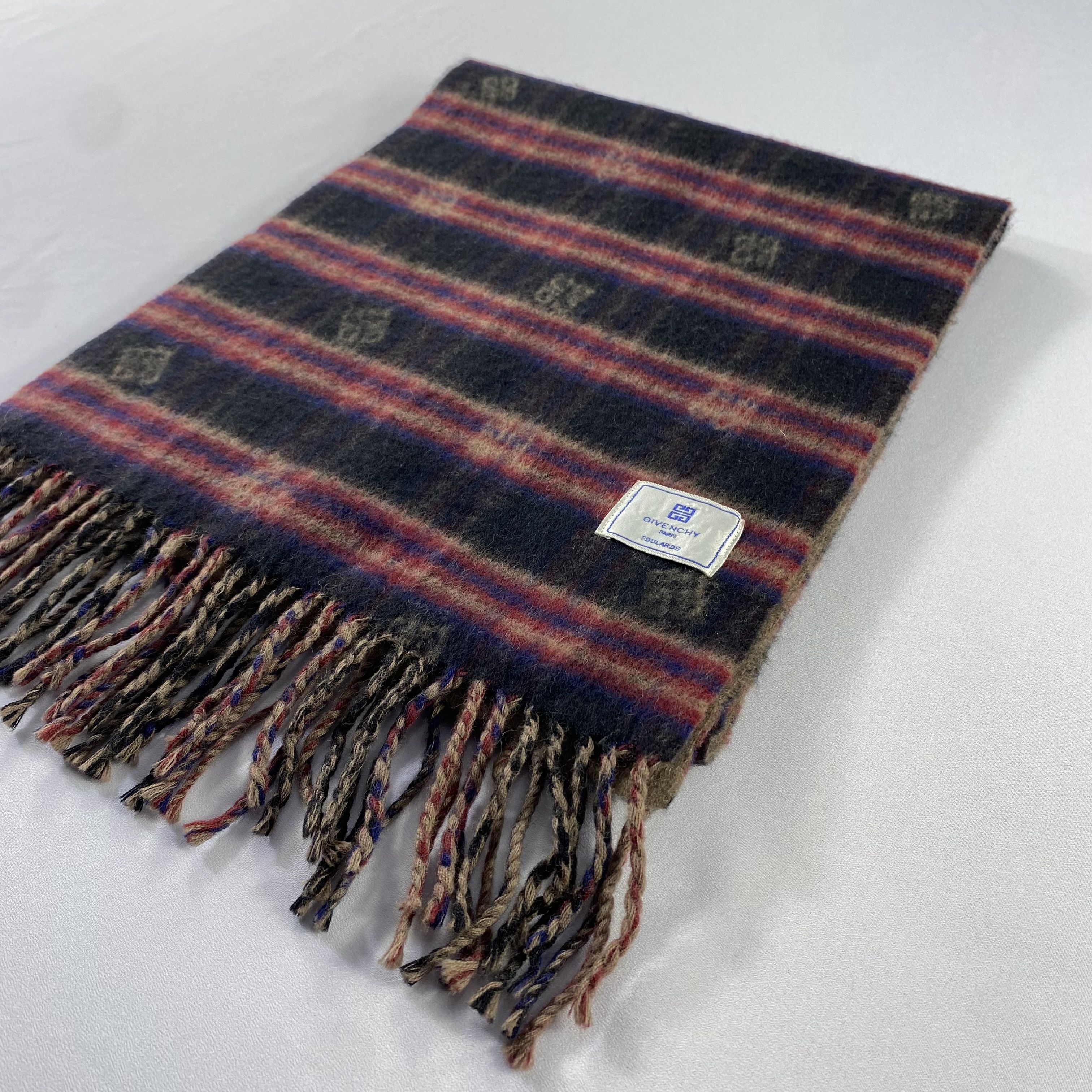 Givenchy × Vintage Givenchy Scarf Neck Wrap Wool Muffler Size ONE SIZE - 3 Thumbnail