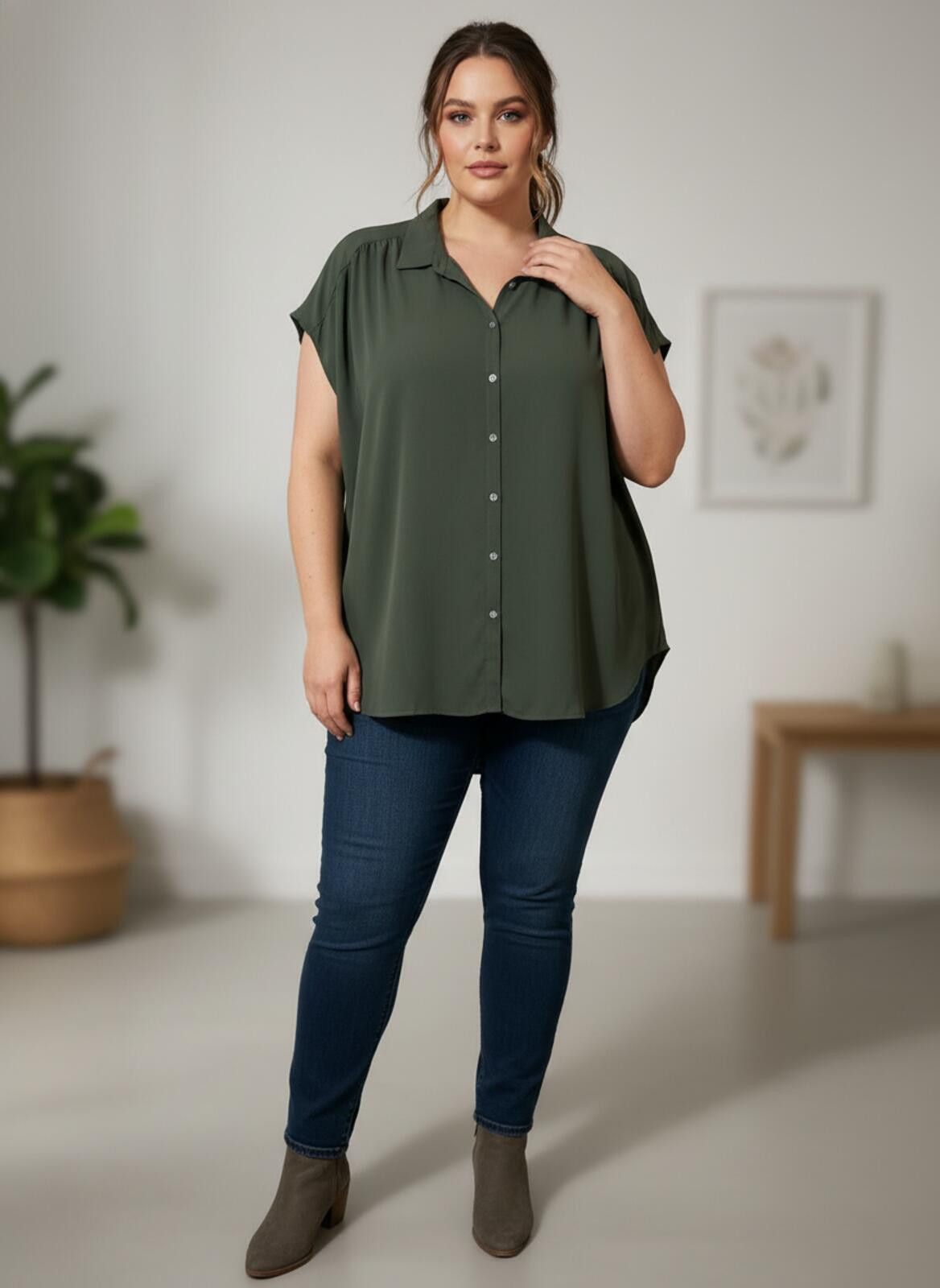 Other LOFT Outlet Olive Green Button-Up Blouse XL Size XL / US 12-14 / IT 48-50 - 1 Thumbnail