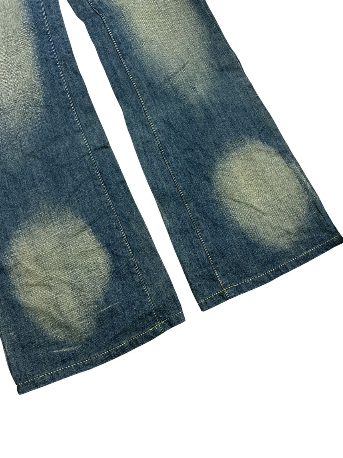 GOA 2000s Drive Jeans Washed Flare Studded Y2K Jeans Goa Lgb Size US 29 - 6 Thumbnail