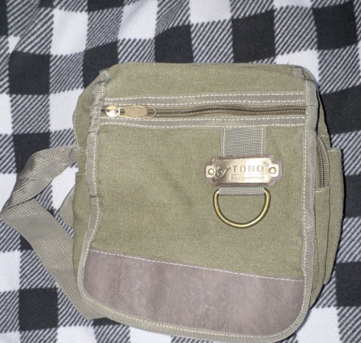 Other TOHQ Olive Green Messenger Bag Adjustable Strap Zip Closure Size ONE SIZE - 1 Thumbnail