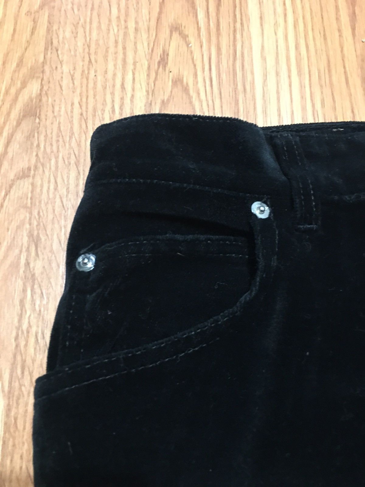 Valentino Valentino Jeans Black Velvet Style Pants Size 34 Size 34" / US 12 / IT 48 - 11 Thumbnail