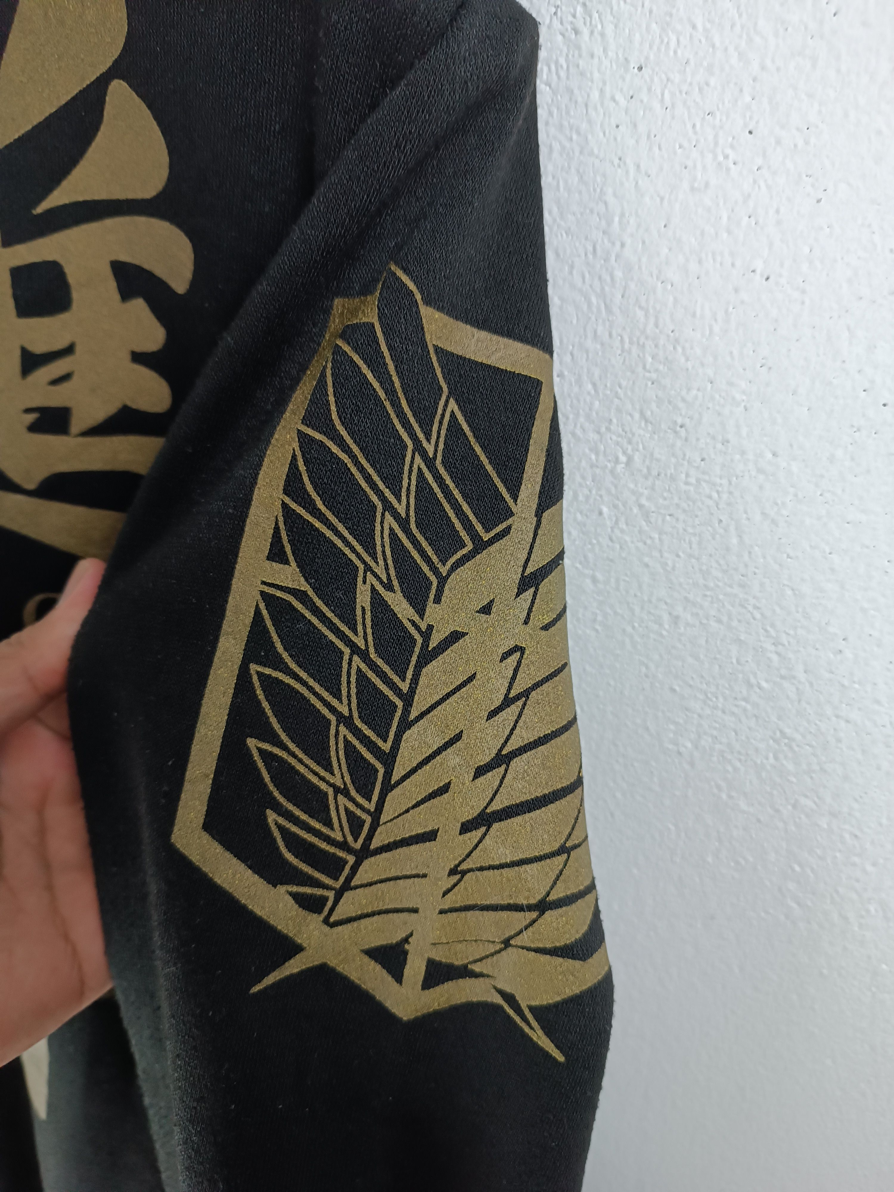 Anime VINTAGE ATTACK ON TITAN THE SURVEY CORPS EREN MIKASA TEAM Size US M / EU 48-50 / 2 - 12 Thumbnail