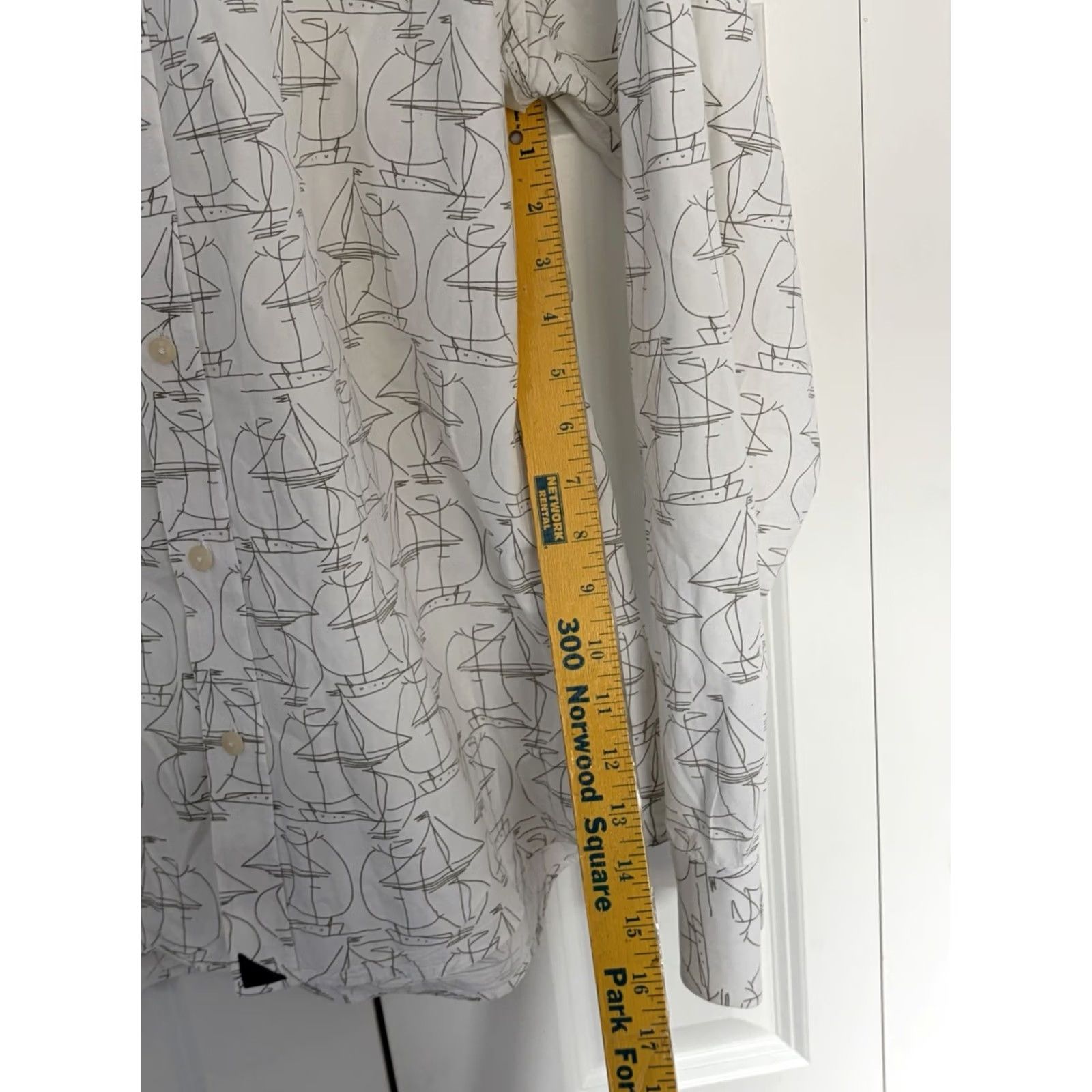 UNTUCKit UNTUCKit Shirt Mens Long Sleeve Button Front Lightweight Work Casual XL Plaid White Cotton Blend Regular Mens Size US XL / EU 56 / 4 - 4 Thumbnail