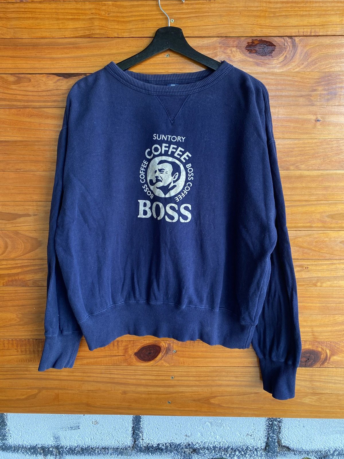 Vintage Vintage Suntory Coffee Boss Sweatshirt Navy Blue Pullover Size US XL / EU 56 / 4 - 3 Thumbnail