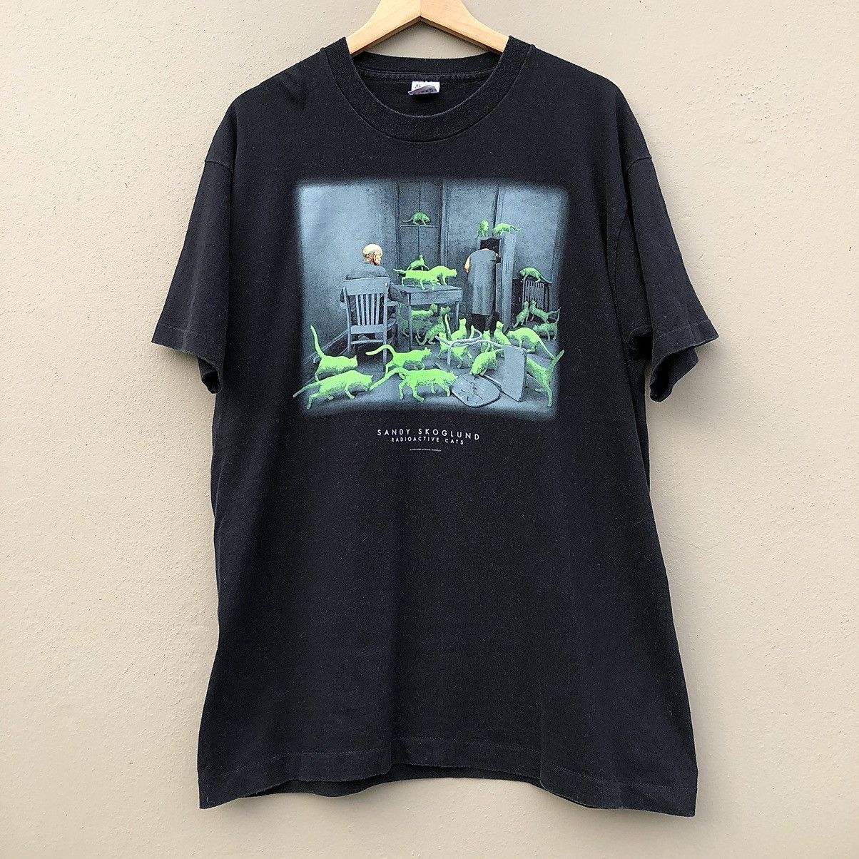 Art × Rare × Vintage Vintage sandy skoglund 90s art tee | Grailed
