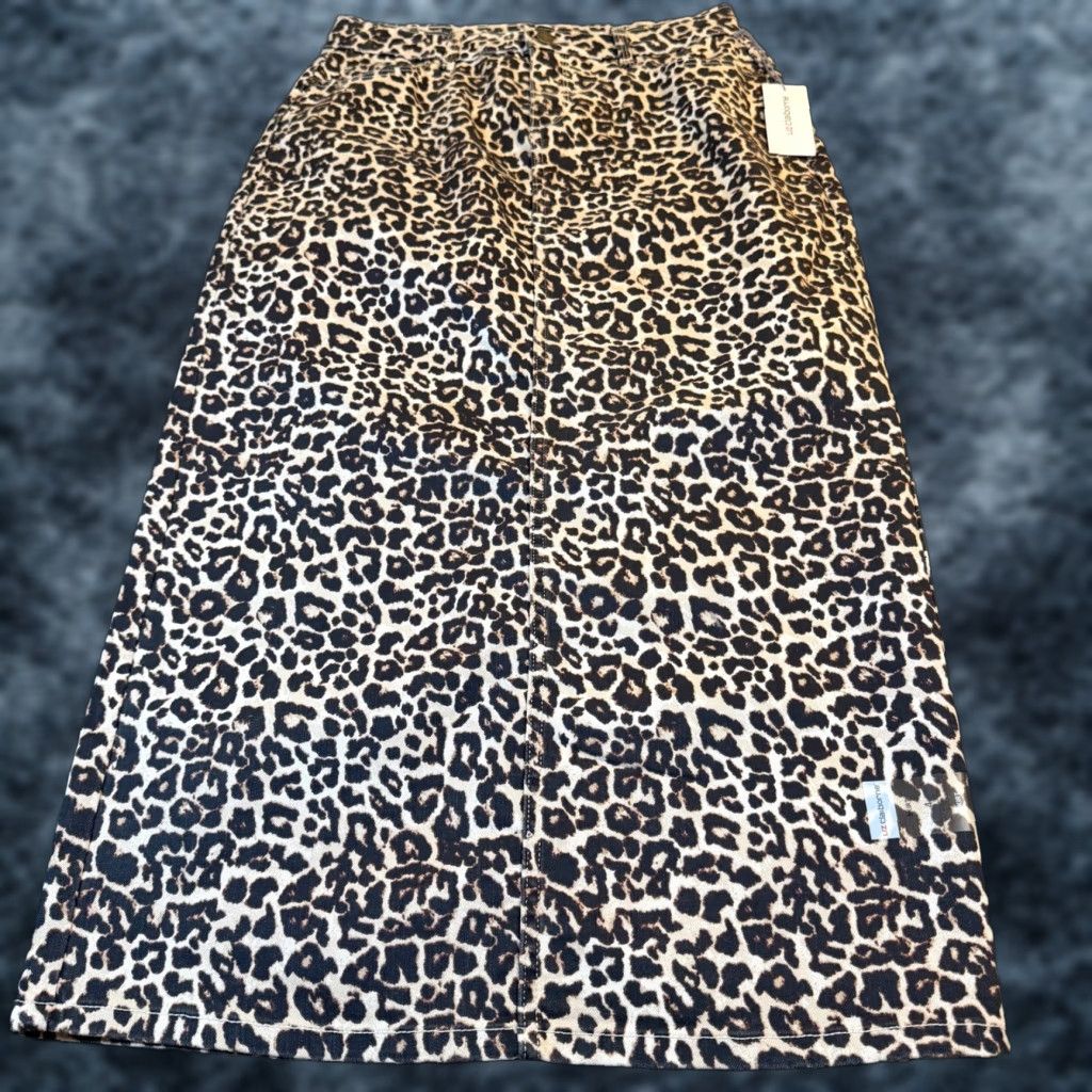 Liz Claiborne Liz Claiborne Leopard Print Denim Midi Skirt Womens 4 30x34" NWT Brown Animal Print Denim Skirt Casual Womens Size 27" / US 4 / IT 40 - 1 Thumbnail