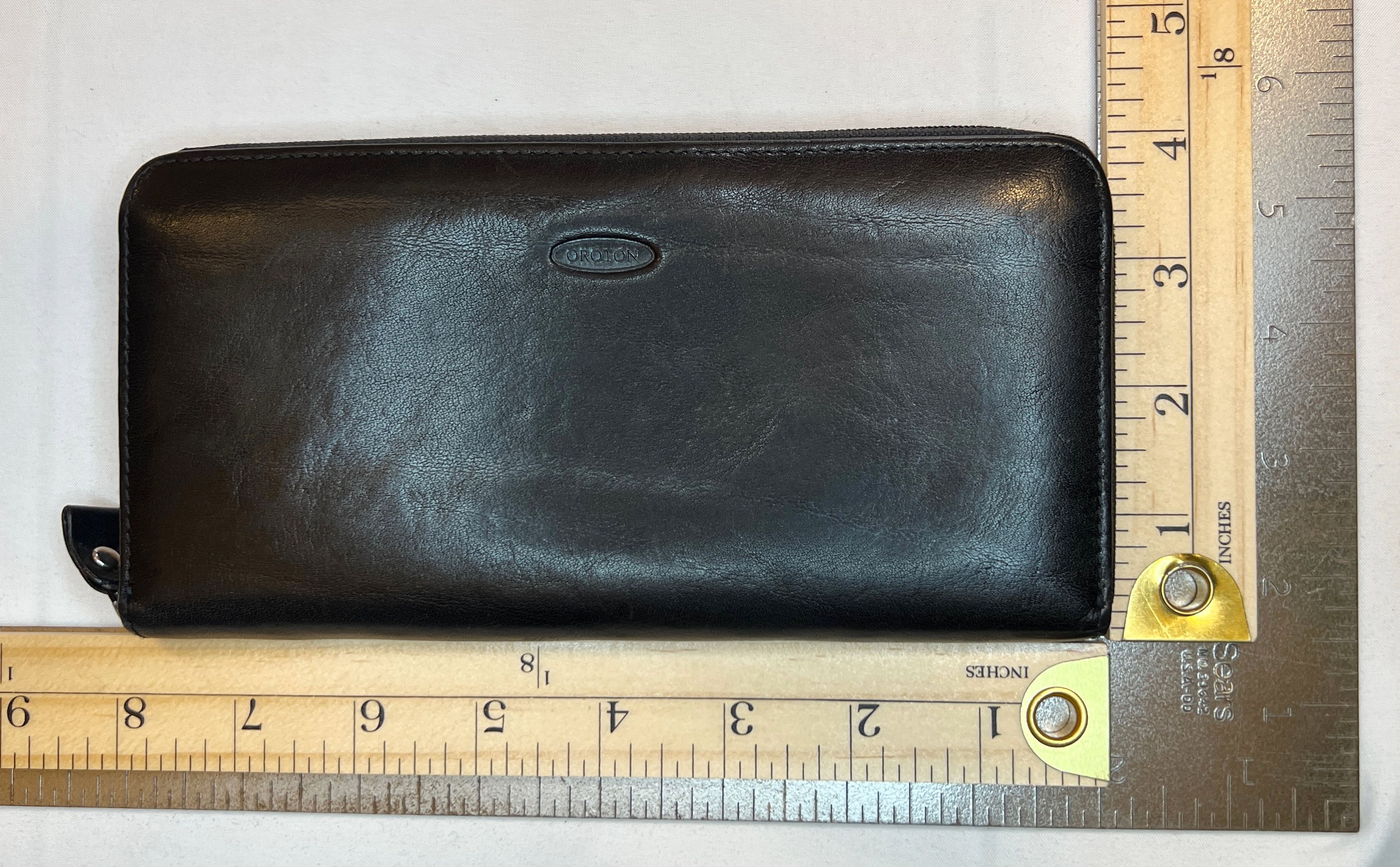 Designer Oroton Black Leather Clutch Wallet Beige Plaid Interior Size ONE SIZE - 3 Thumbnail