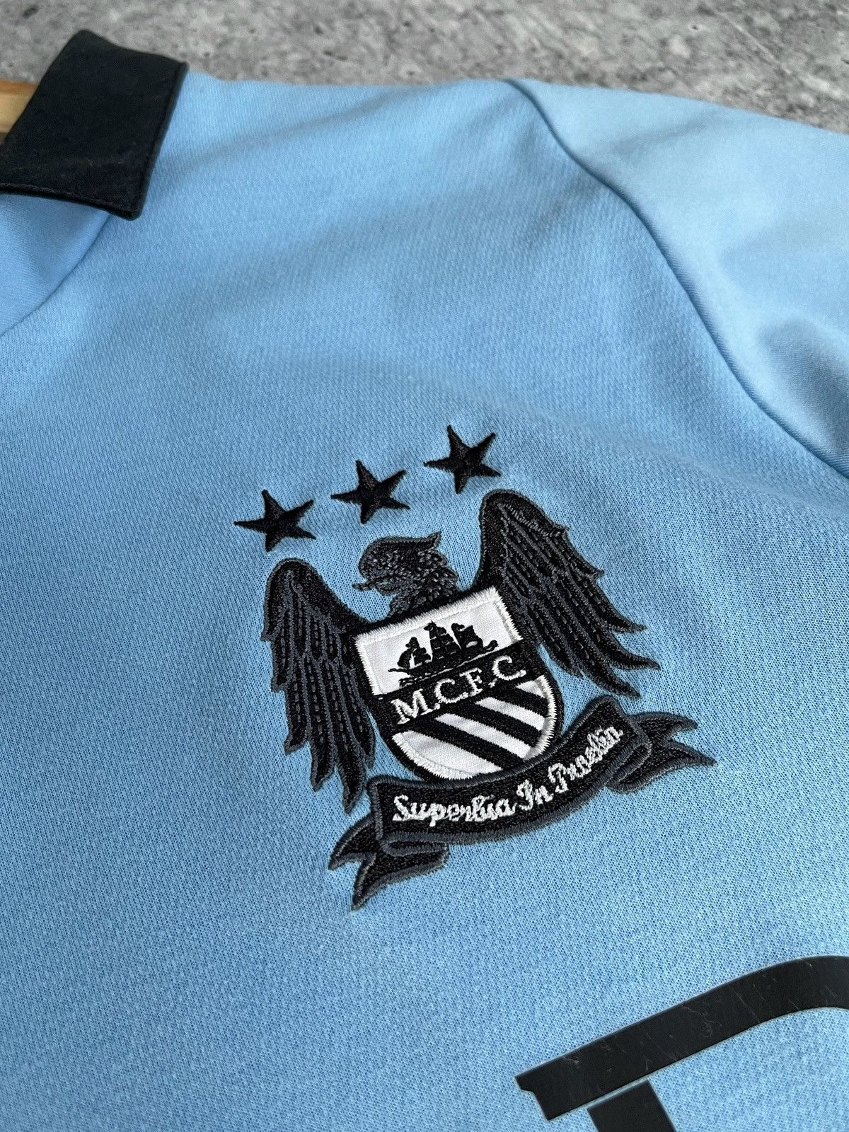 Umbro Umbro De Jong Manchester City 2012/2013 Authentic Jersey Size US M / EU 48-50 / 2 - 9 Thumbnail