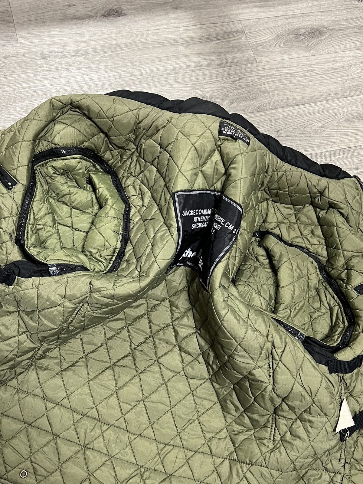 Schott Schott vintage fly bomber vest jacket Size US L / EU 52-54 / 3 - 13 Thumbnail