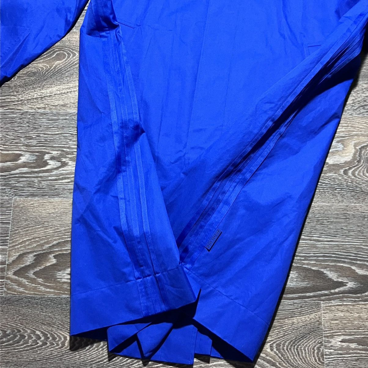 Adidas F/W’2022 ADIDAS Blue Version Essentials Mackintosh Jacket Size US L / EU 52-54 / 3 - 6 Thumbnail