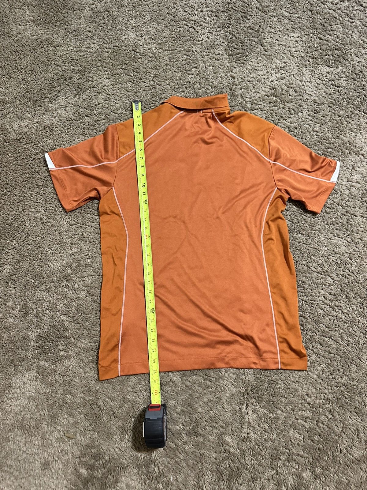 NCAA Vintage NCAA Nike Texas Longhorns shirt00s size Large Size US L / EU 52-54 / 3 - 8 Thumbnail