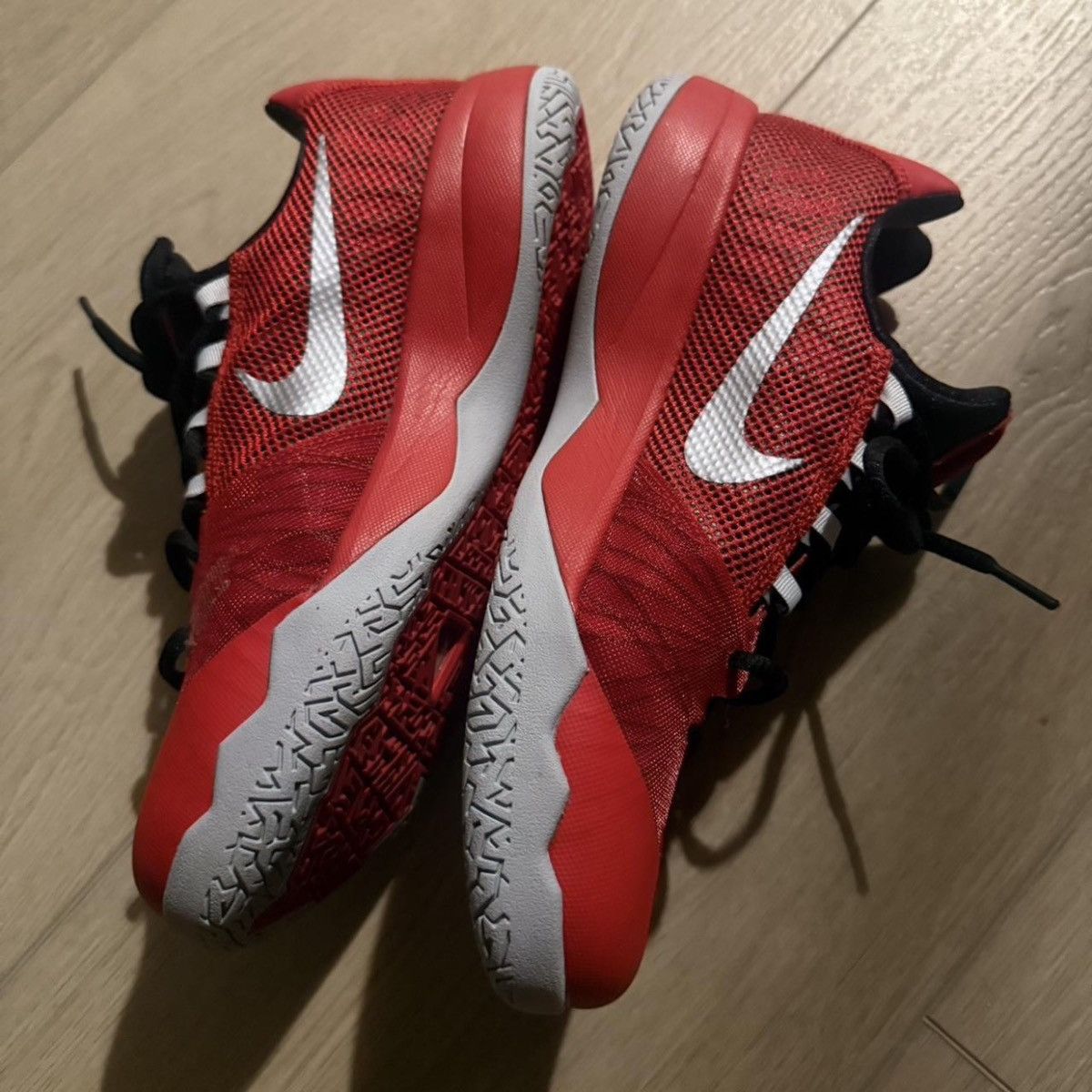Nike Nike Zoom Run The One ‘University Red Grey’ Size US 8.5 / EU 41-42 - 4 Thumbnail
