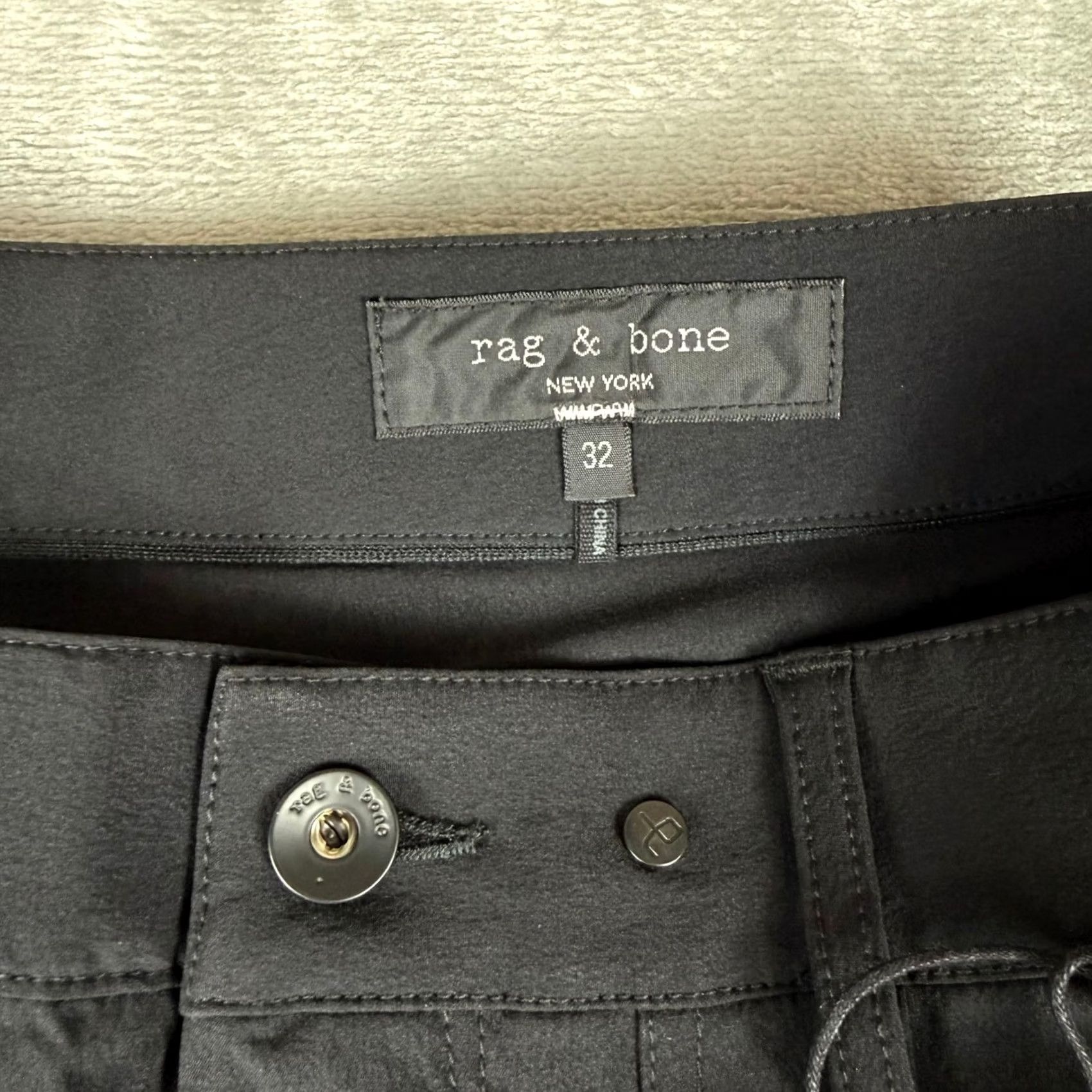 Rag & Bone rag & bone Pants Mens 32x30 Black Baggy Nylon Carpenter Wide-Leg New NWT Size US 32 / EU 48 - 4 Thumbnail