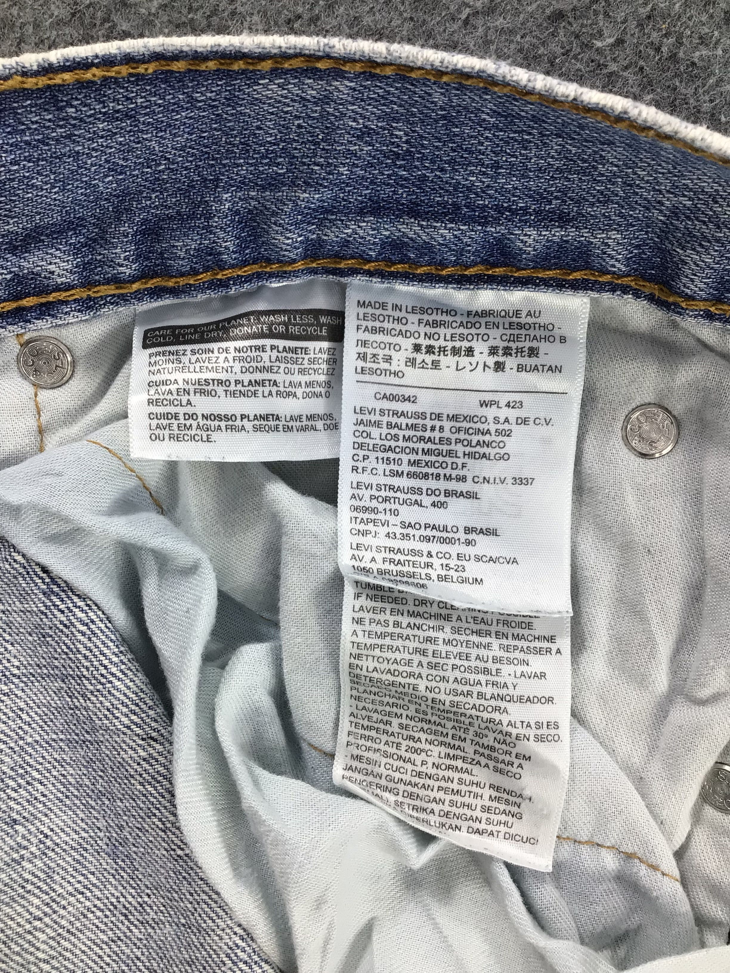 Levi's Vintage Levis 569 Jeans -J807 Size US 38 / EU 54 - 11 Thumbnail