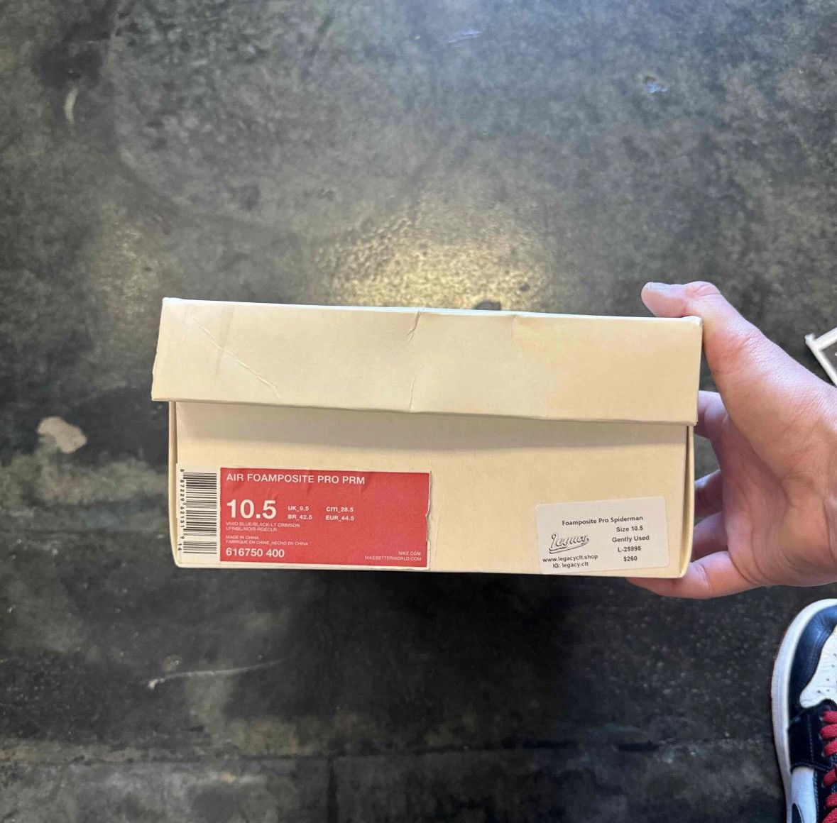 Nike Foamposite Pro Spiderman Size US 10.5 / EU 43-44 - 7 Thumbnail