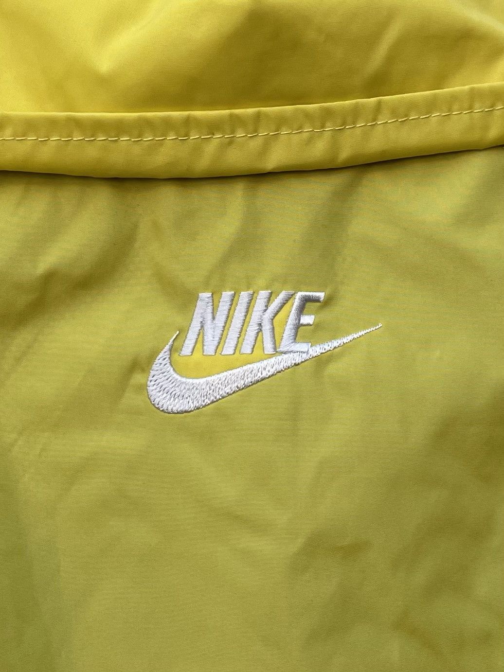 Nike VINTAGE NIKE WHITE TAG RETRO YELLOW GREEN WHITE JACKET XXL Size US XXL / EU 58 / 5 - 6 Thumbnail